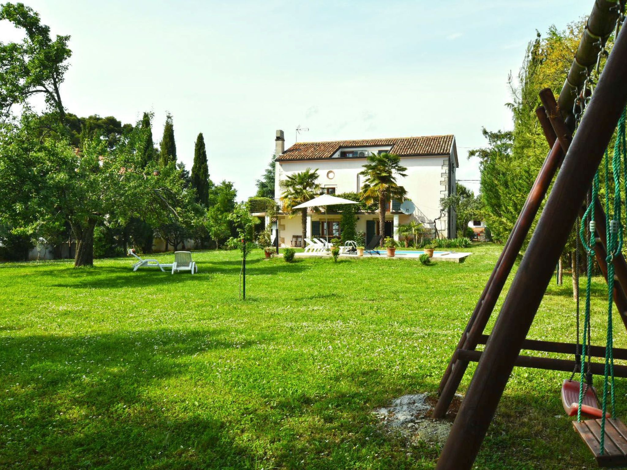 Mit Privatpool für 6 Personen ca. 165 m² in Kosinozici, Istrien (Porec und-Dedans