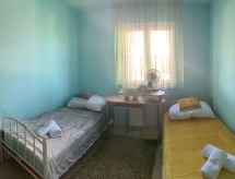 Ruim appartement voor 6 met tuin en BBQ nabij Poreč - thumbnail 2