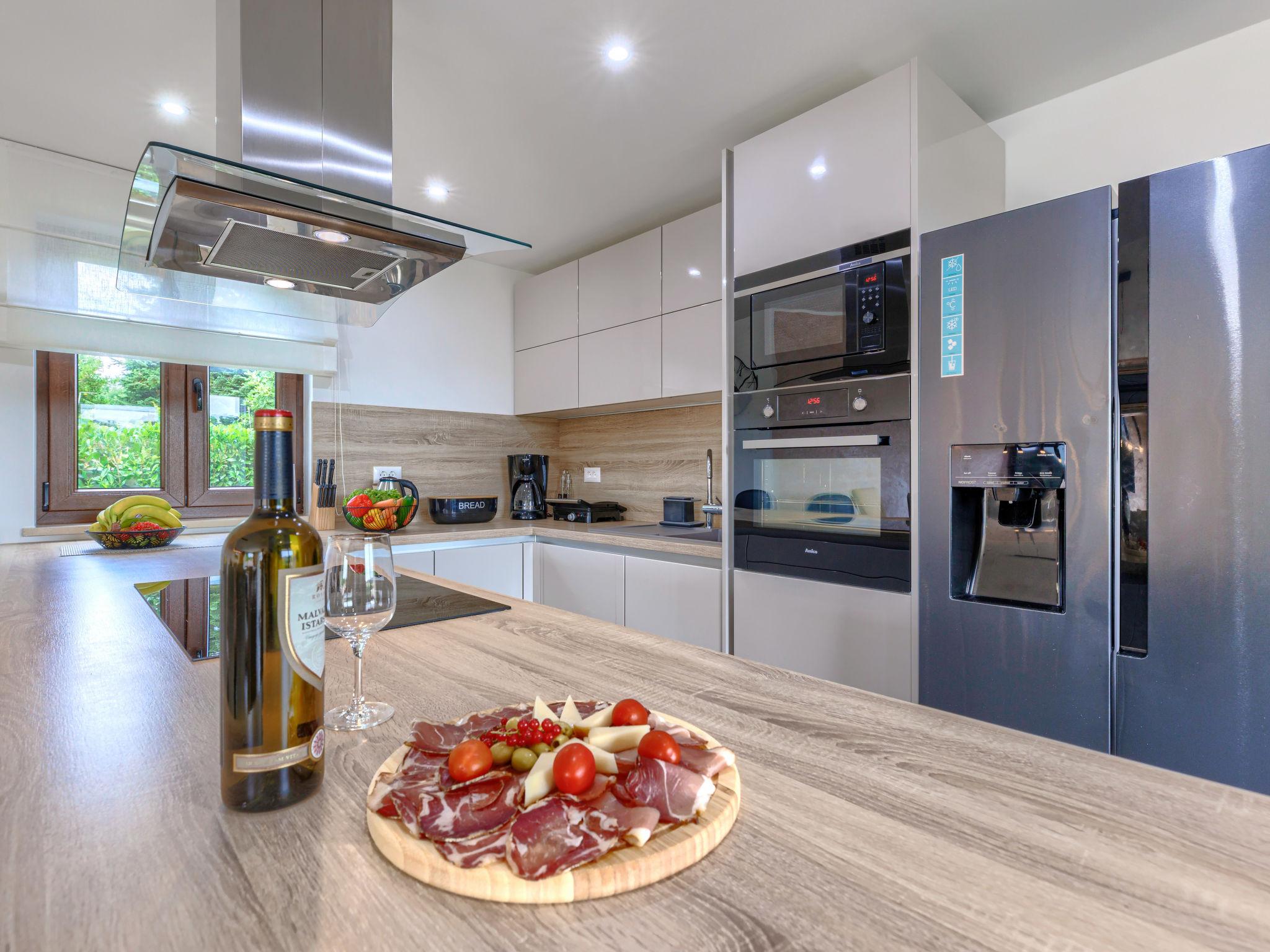 Villa Alena – Cuisine et coin repas, photo 22 sur 36