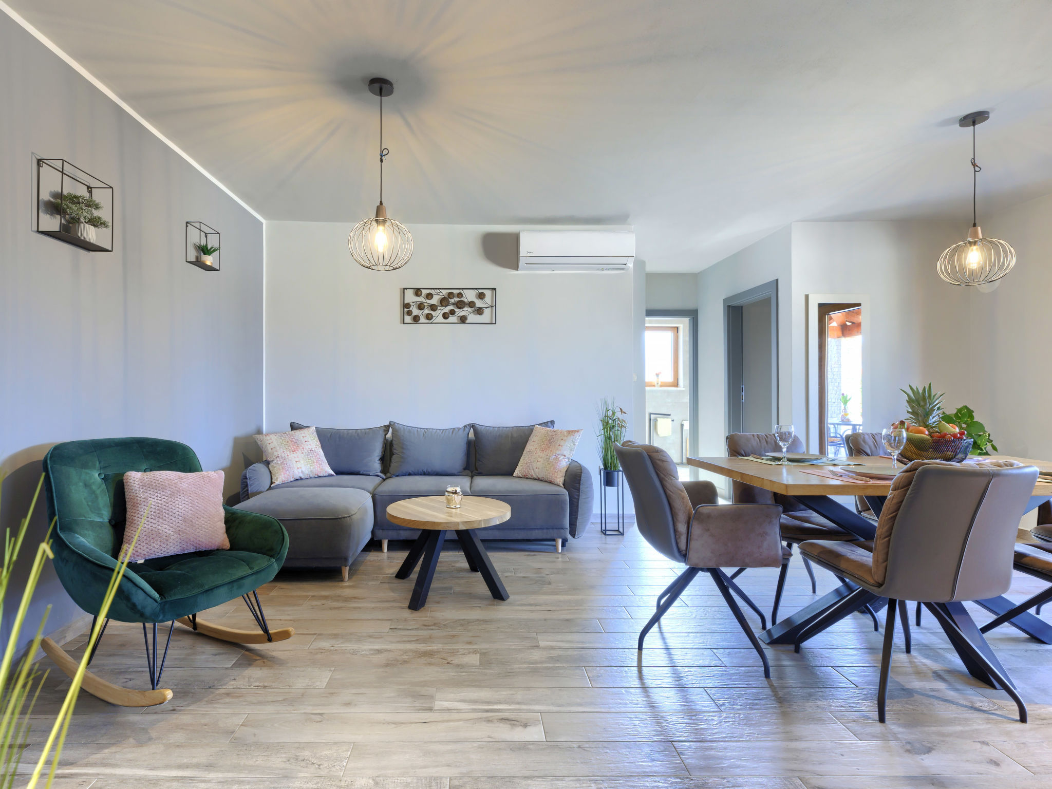 Appartement Emili – Cuisine et coin repas, photo 6 sur 33