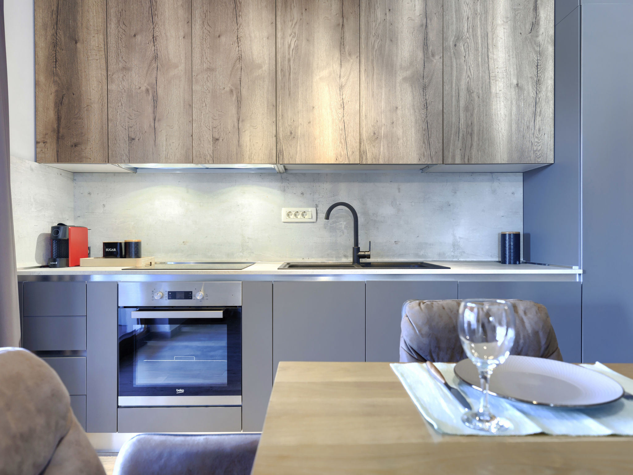 Appartement Emili – Cuisine et coin repas, photo 7 sur 33