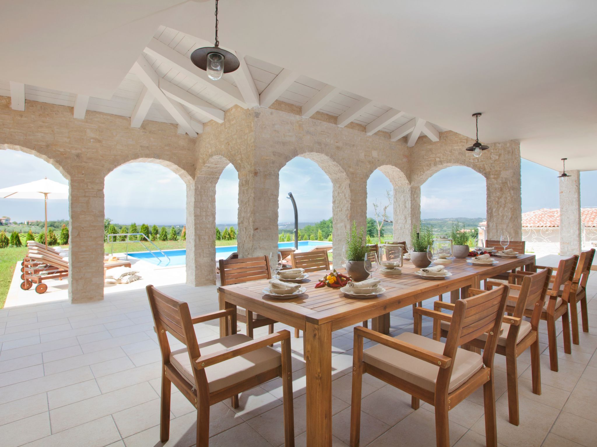 Mit Privatpool für 10 Personen ca. 400 m&sup2; in Bajkini, Istrien (Binnenland-Image-tags.info