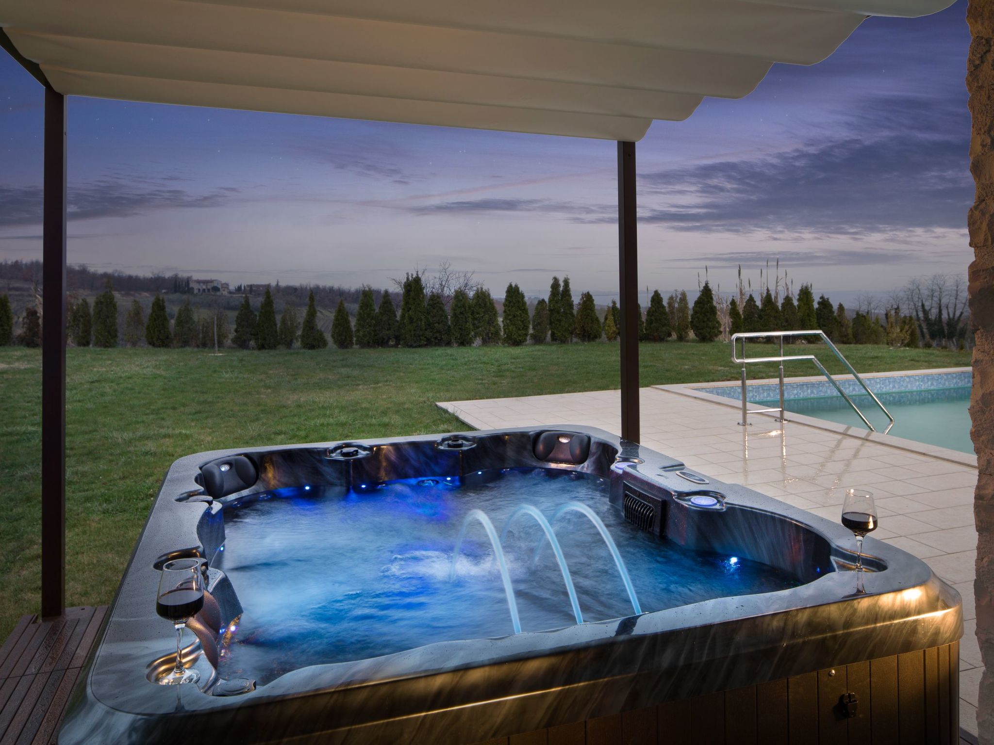 Mit Privatpool für 10 Personen ca. 400 m&sup2; in Bajkini, Istrien (Binnenland-Image-tags.info