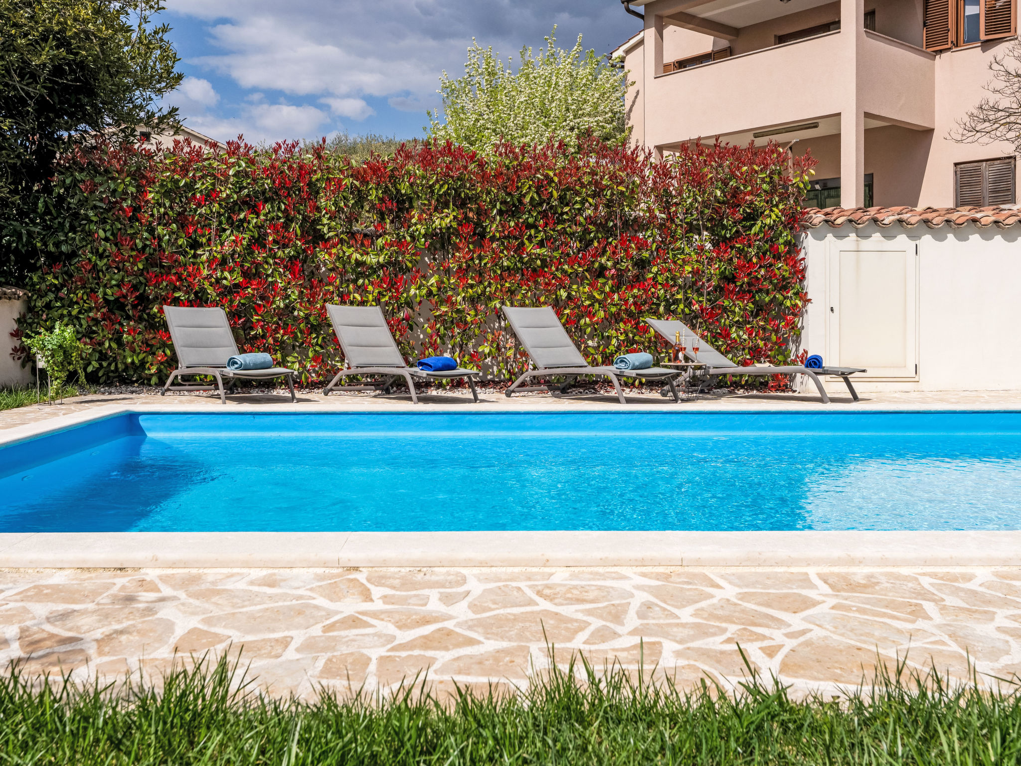 Casa Lampadina mit Pool - Outside