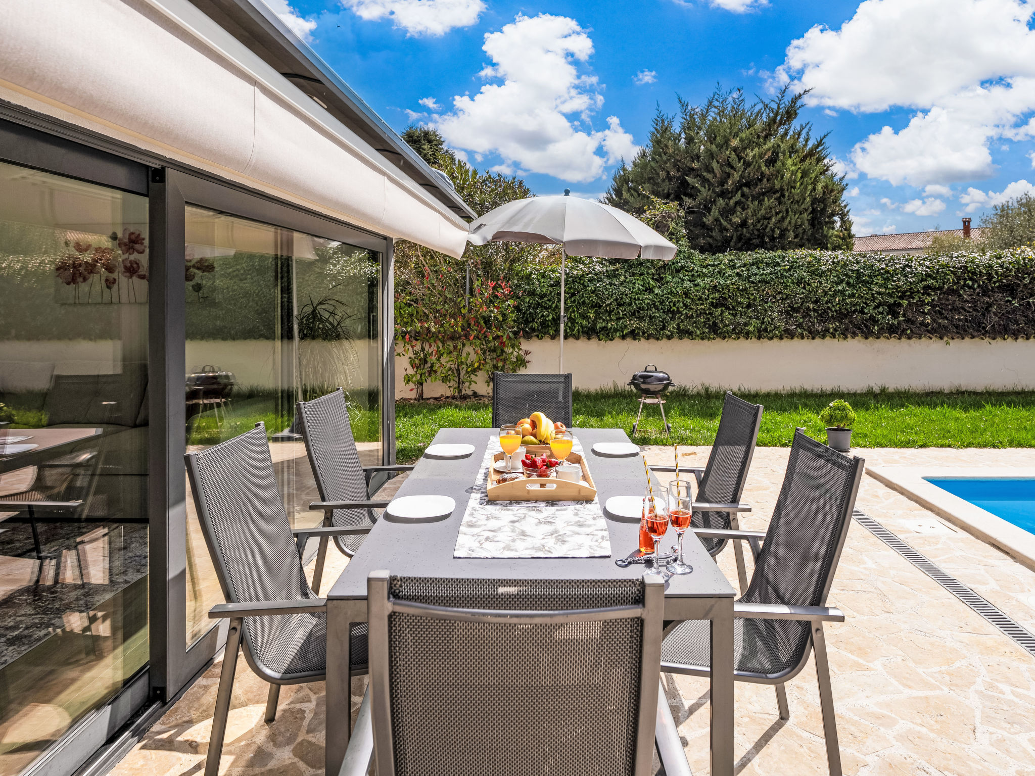 Casa Lampadina mit Pool