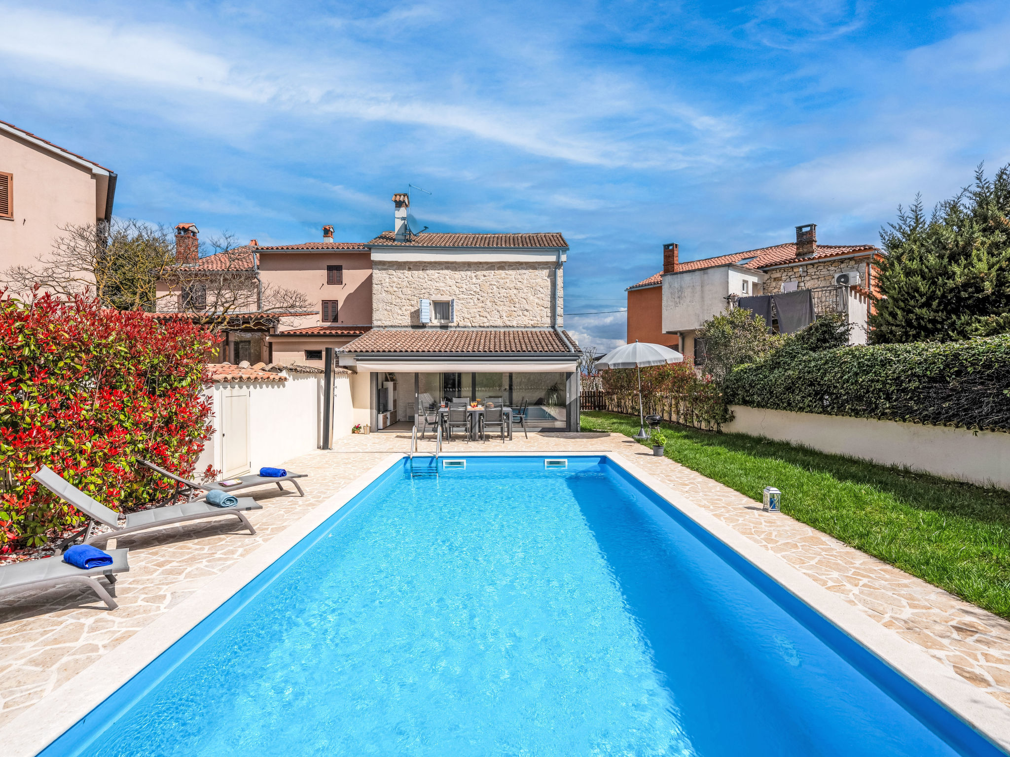 Casa Lampadina mit Pool - Outside