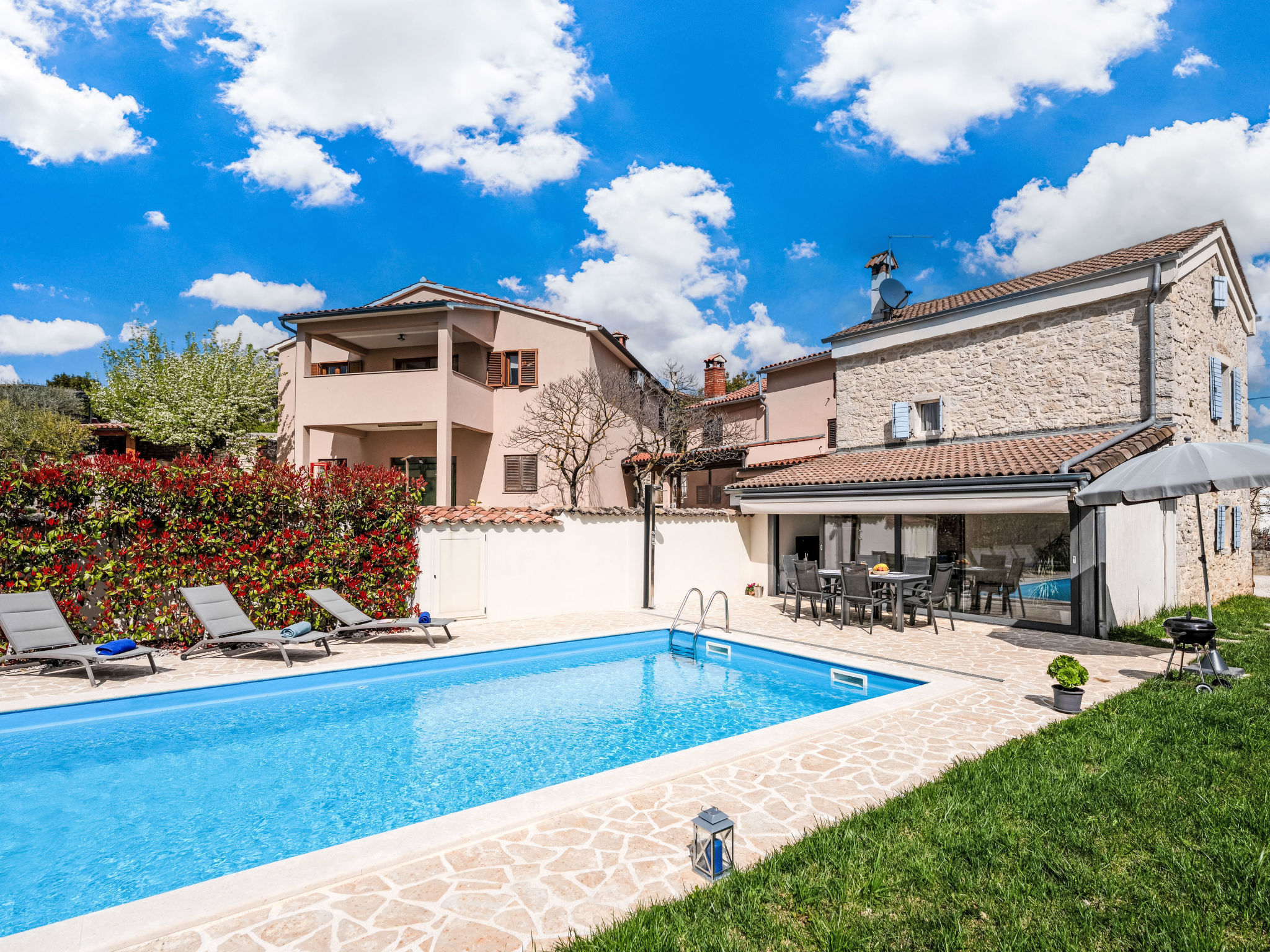 Casa Lampadina mit Pool - Outside