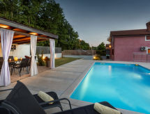 Villa Laura (KST414)