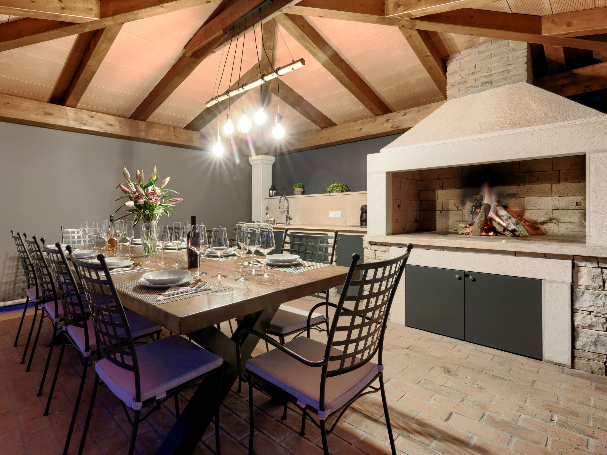 Kitchen / Dining Room