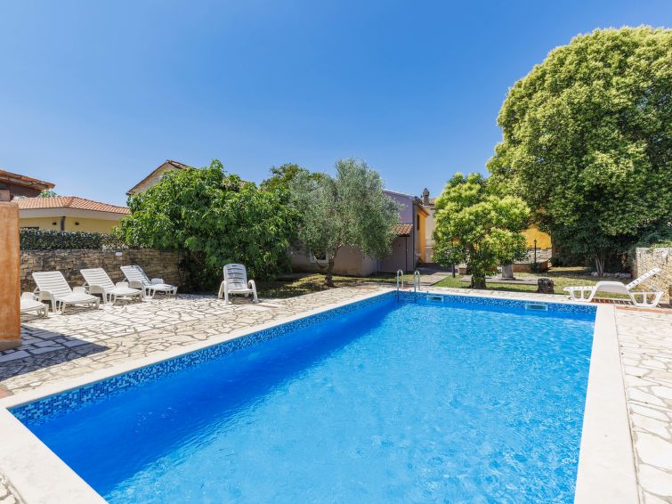 Luxe vakantiehuis met privézwembad in Poreč/Kaštelir voor 14 personen in Kastelir