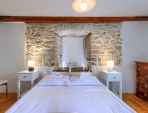 Knusse rijwoning bij Poreč met zwembad en grote tuin - thumbnail 4
