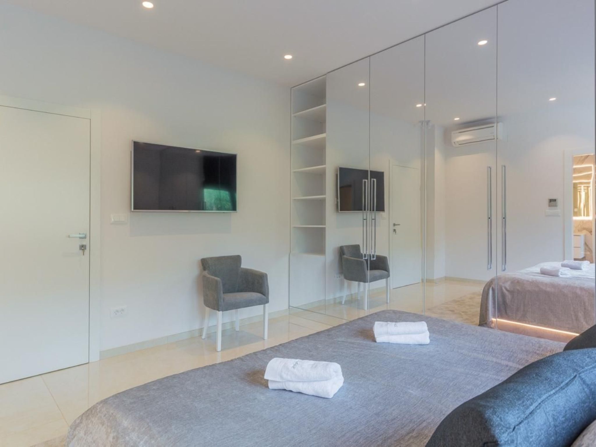 Villa Gabrijela für 10 Personen in Valentići-Dedans