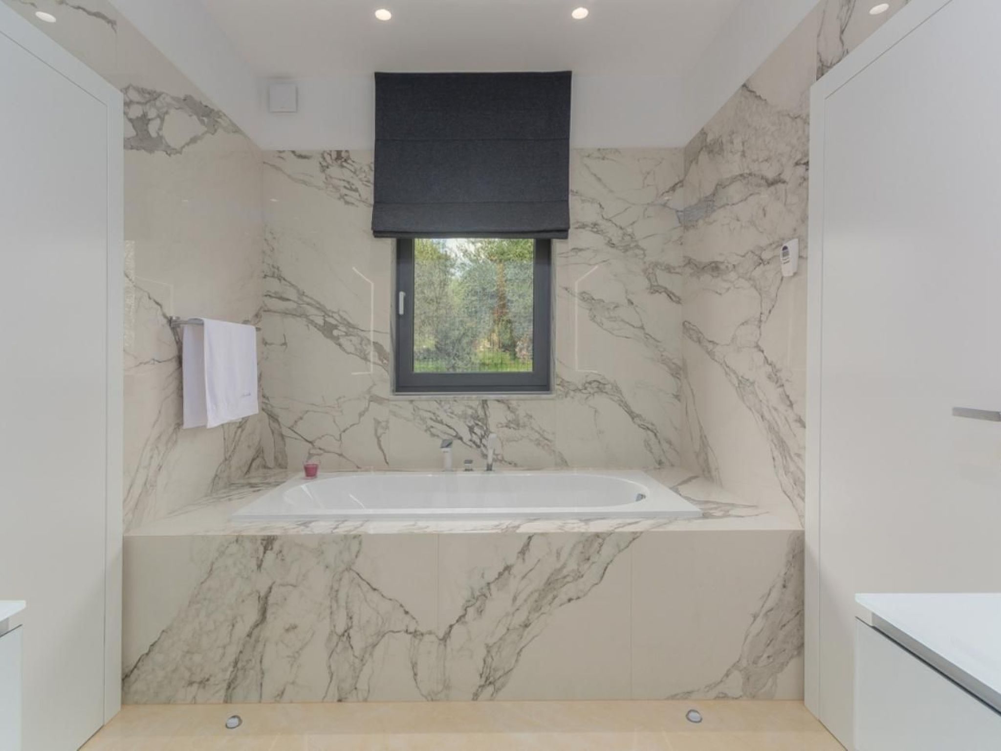 Villa Gabrijela für 10 Personen in Valentići-Dedans