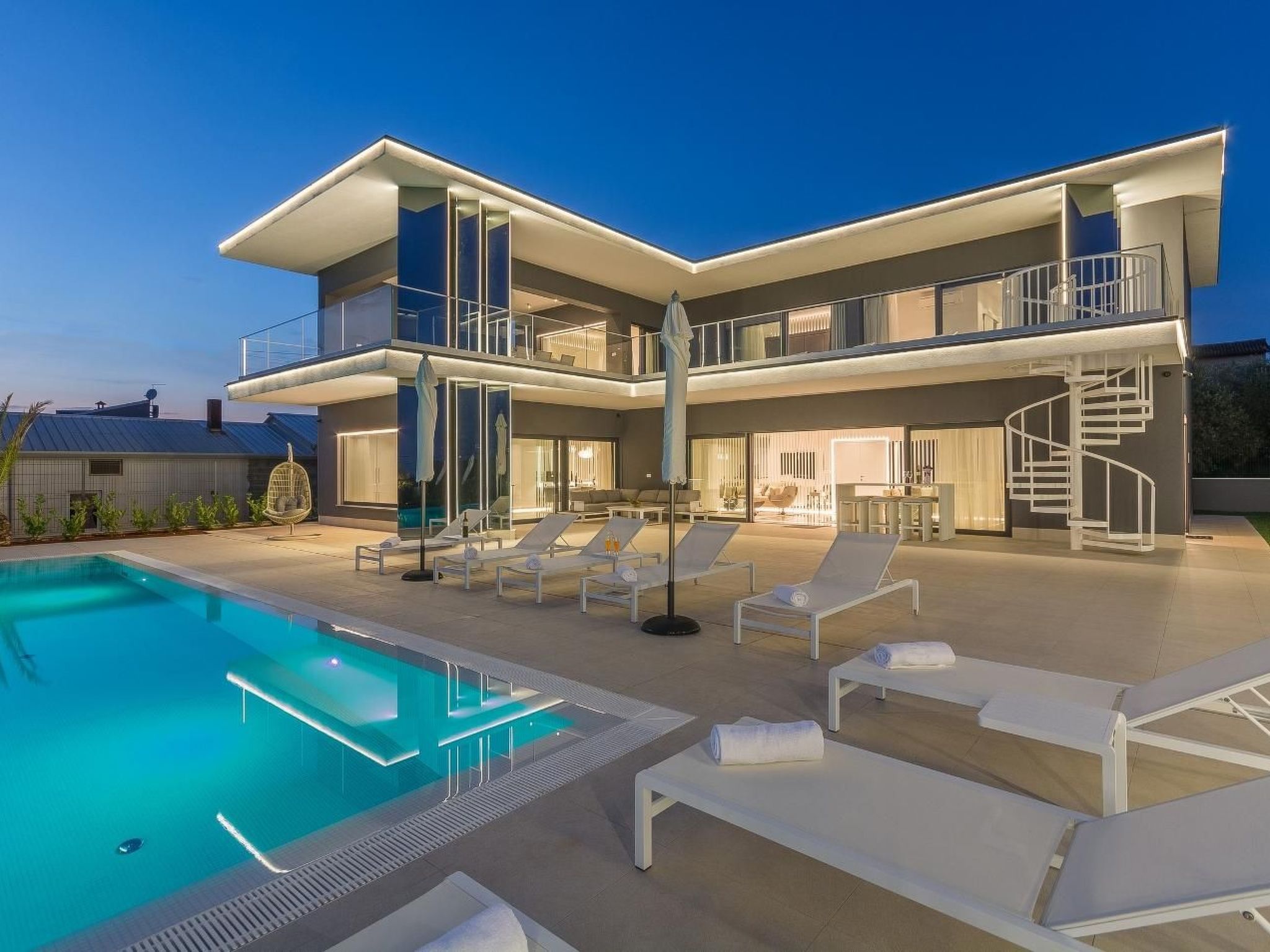 Villa Gabrijela für 10 Personen in Valentići-Dedans