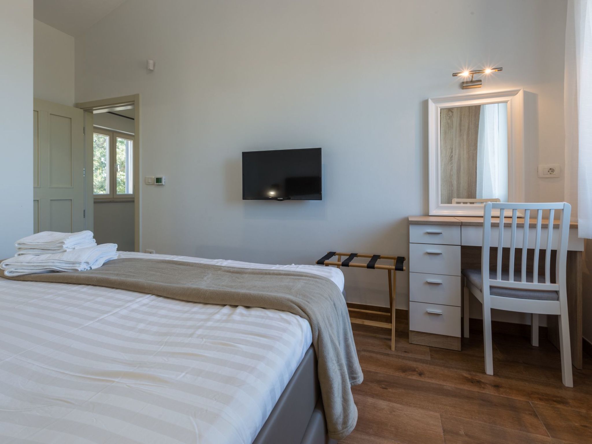Maison Tolles Ferienhaus in Deklići mit Privatem Pool – Chambre, photo 31 sur 55