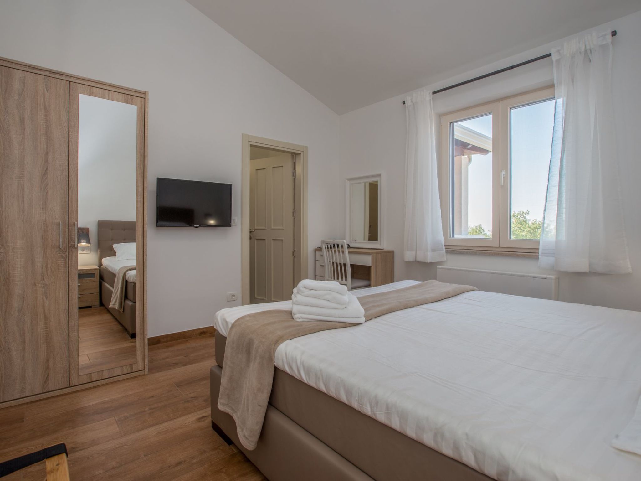 Tolles Ferienhaus in Deklići mit Privatem Pool-Dedans