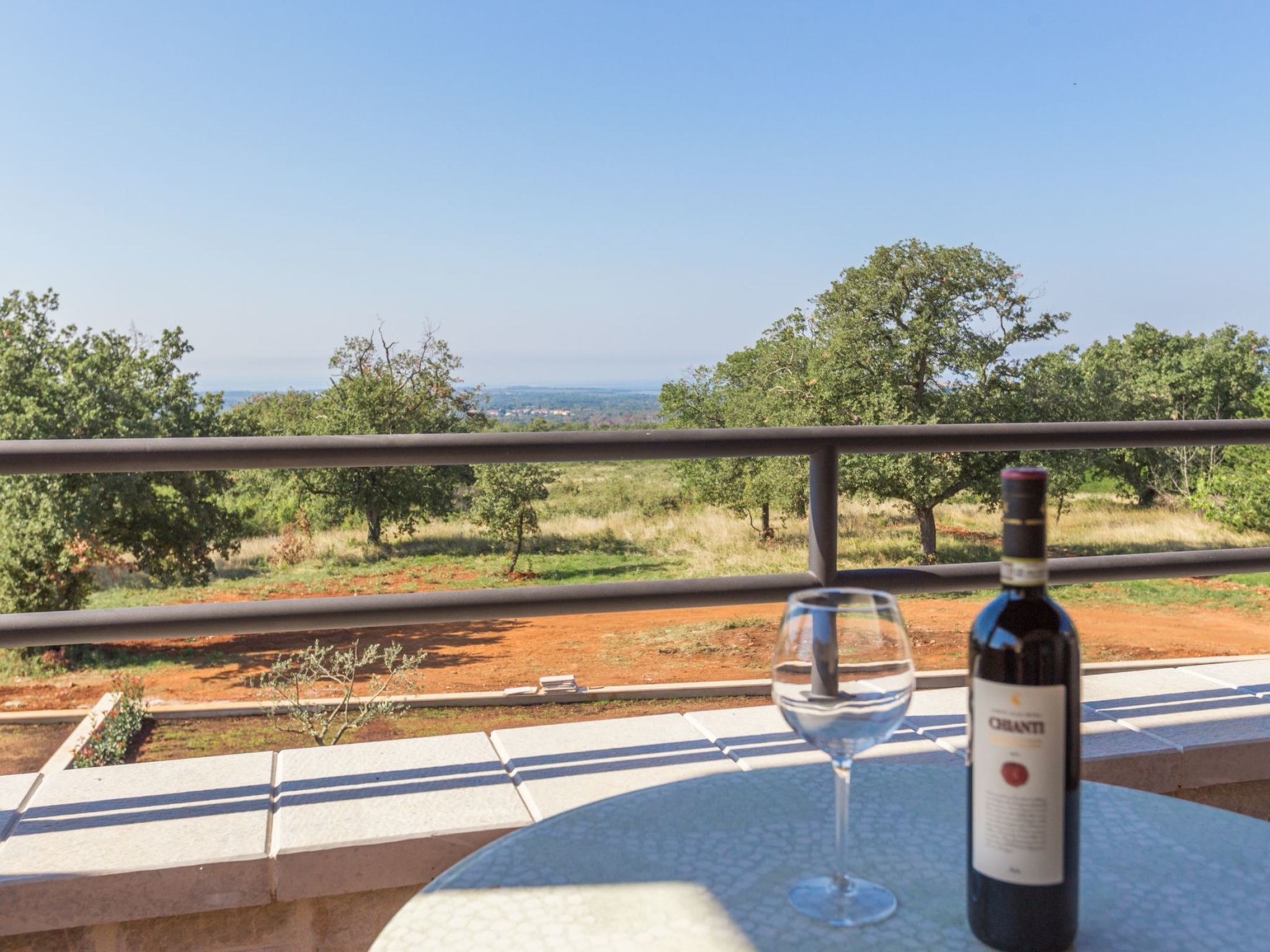 Tolles Ferienhaus in Deklići mit Privatem Pool-Dedans