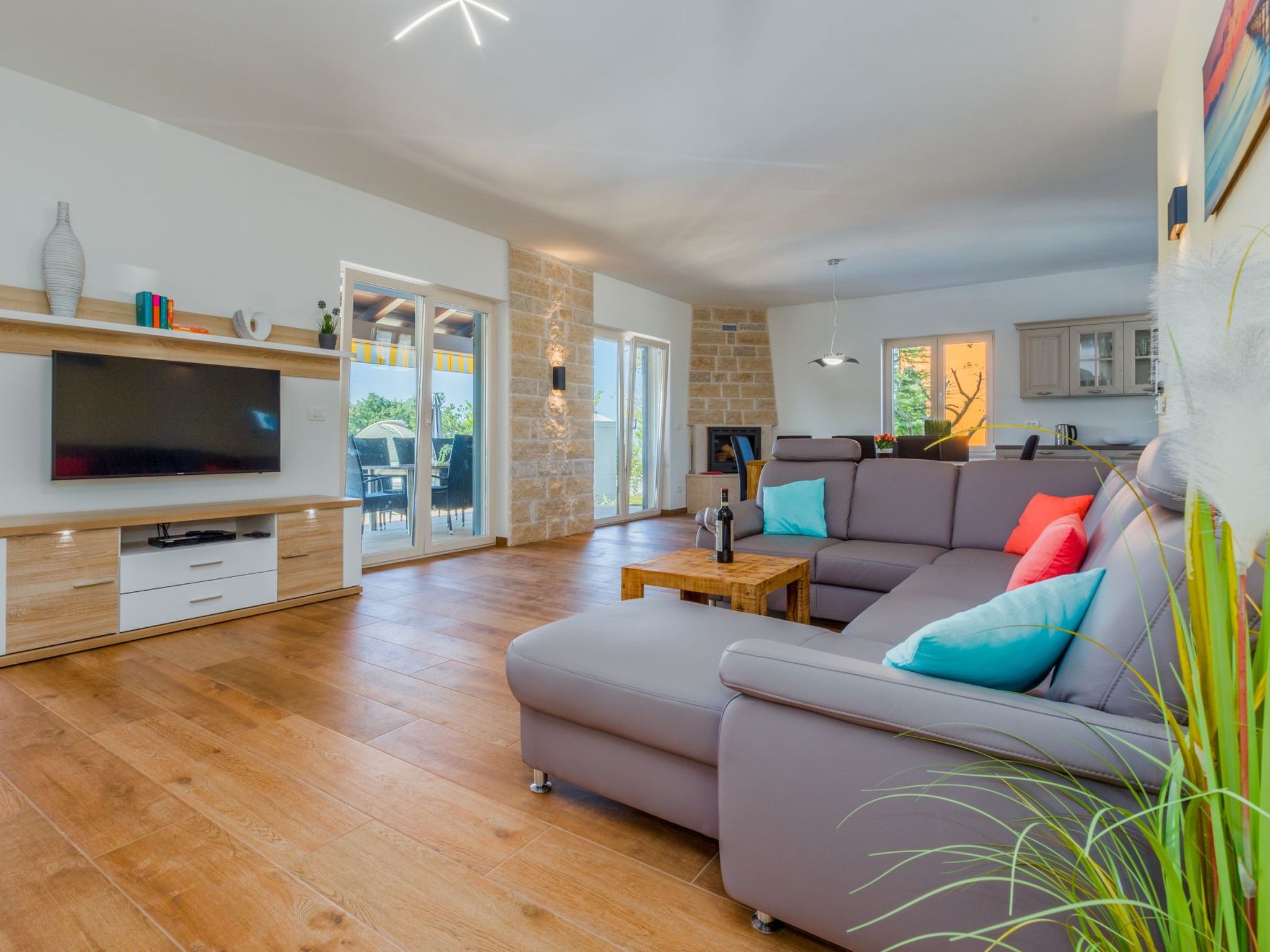 Tolles Ferienhaus in Deklići mit Privatem Pool-Dedans