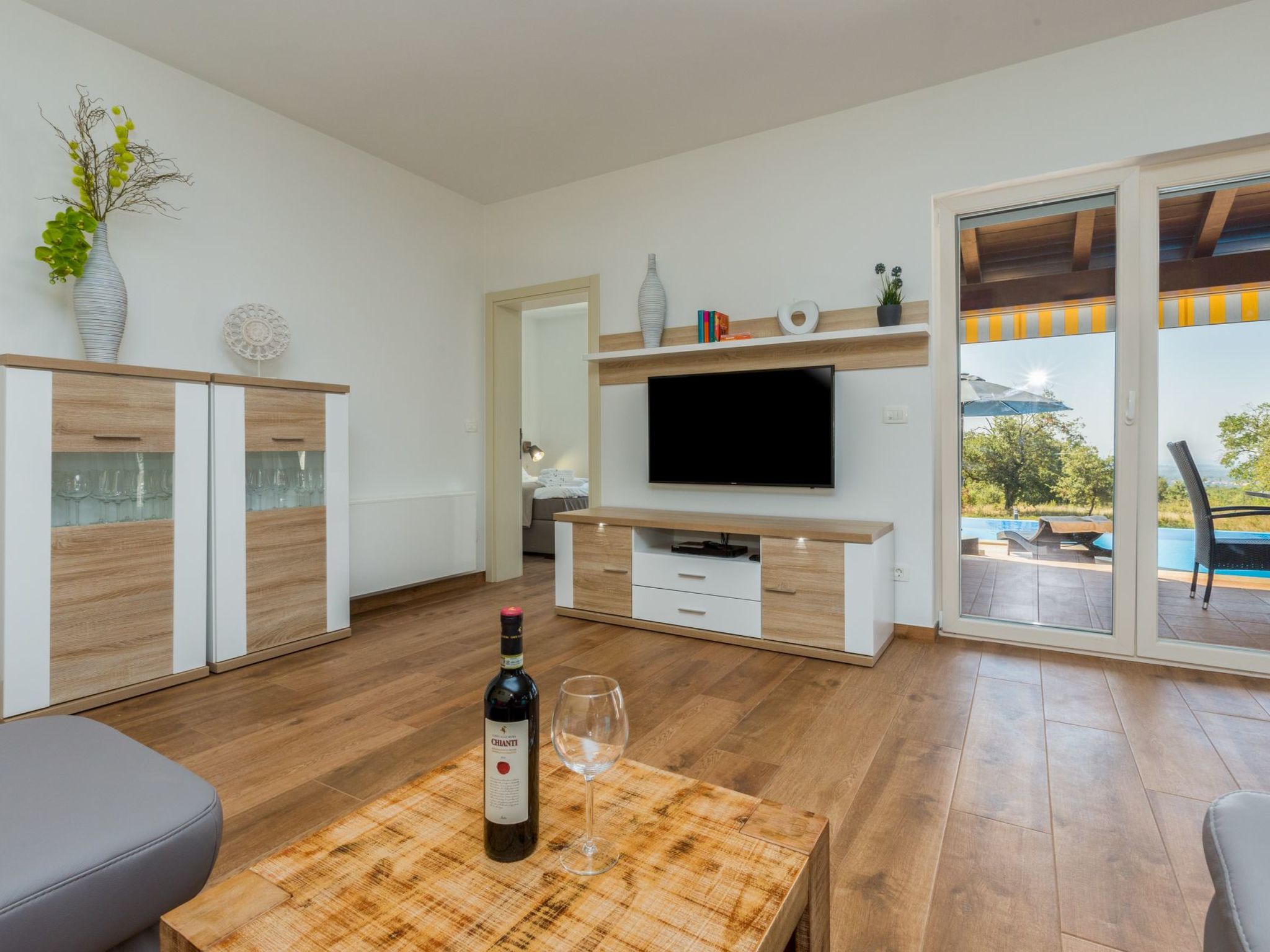 Tolles Ferienhaus in Deklići mit Privatem Pool-Dedans