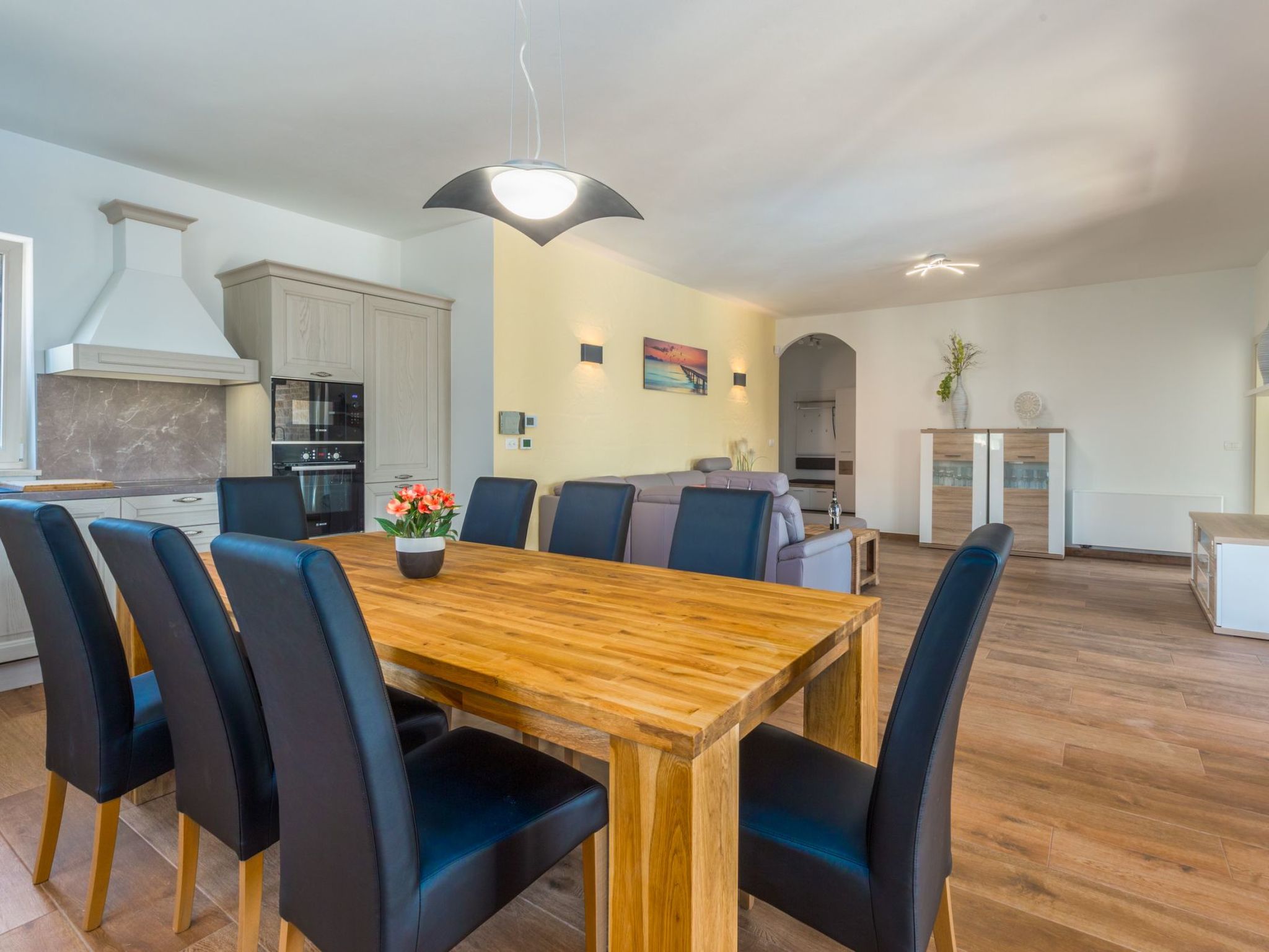 Tolles Ferienhaus in Deklići mit Privatem Pool-Dedans