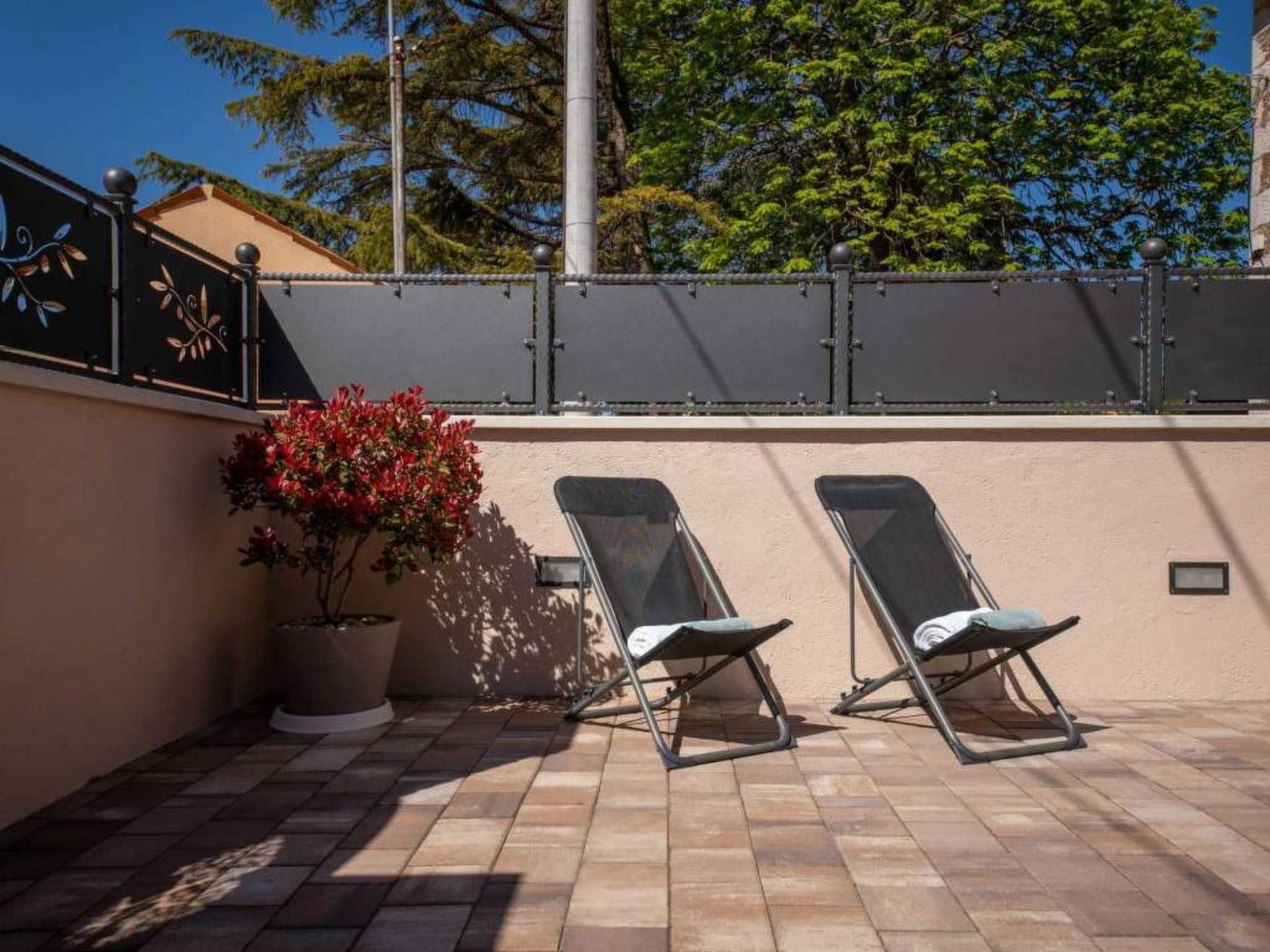 Mit Whirlpool und Sauna, in Kastelir-Drinnen