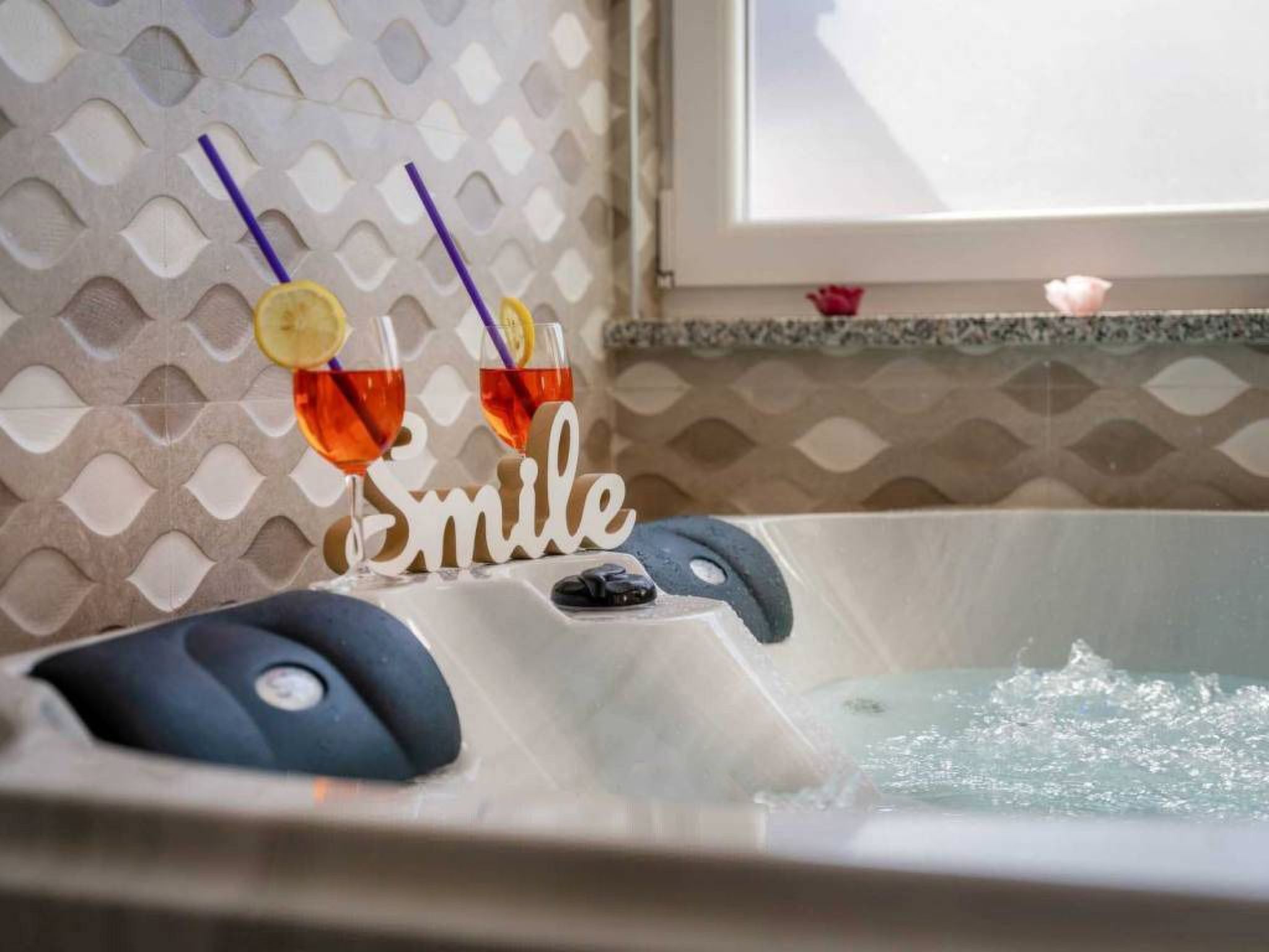 Mit Whirlpool und Sauna, in Kastelir-Drinnen