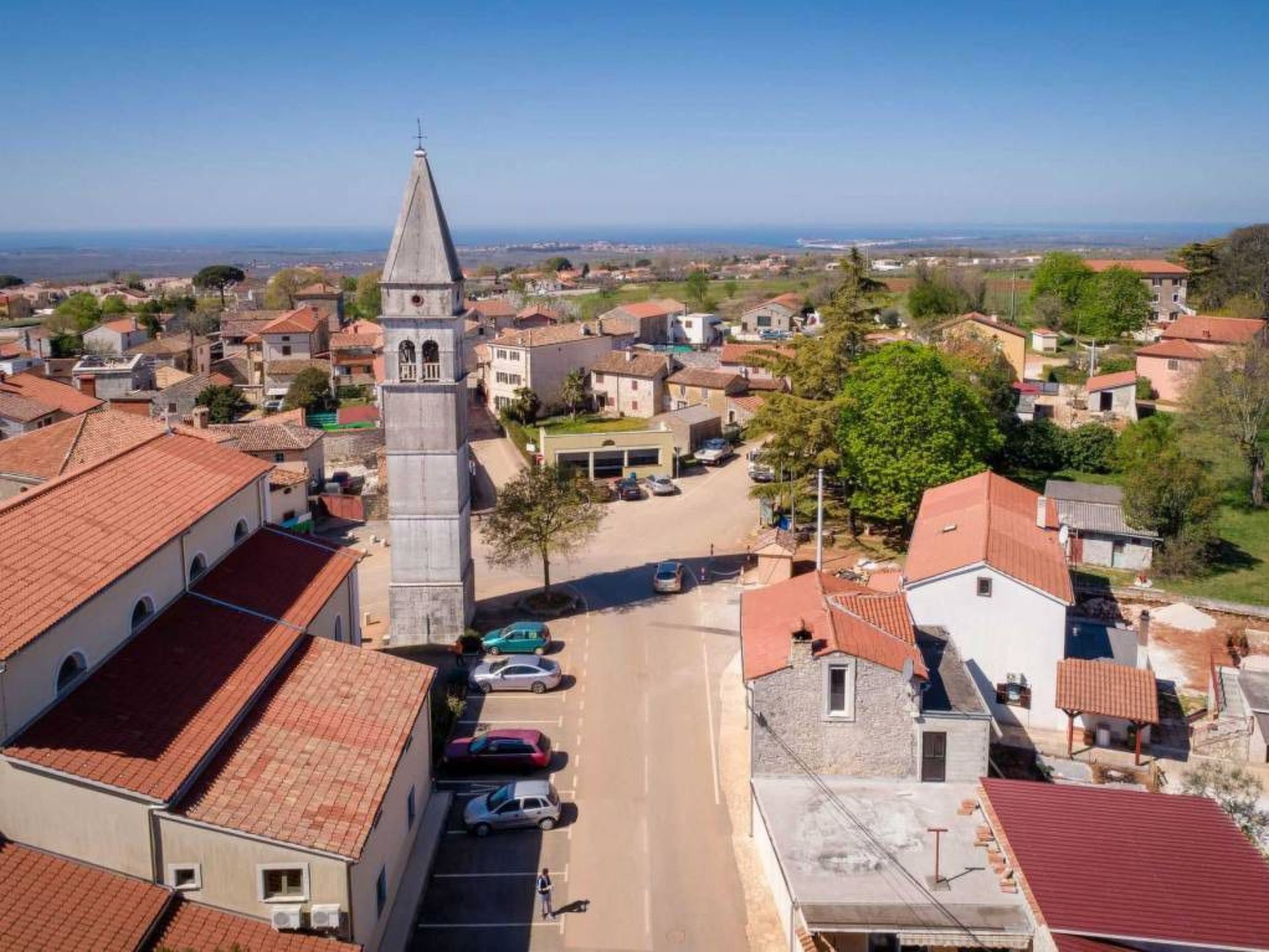 Mit Whirlpool und Sauna, in Kastelir-Drinnen