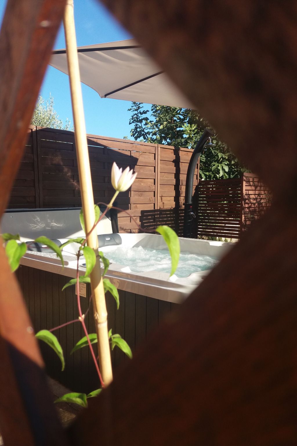 Haus Mirelia für zwei Personen mit Garten-Dedans