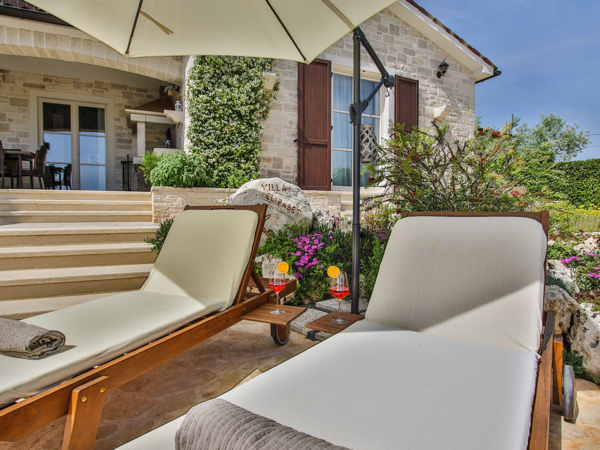 Villa Elizabet bei Porec mit Pool-Dehors