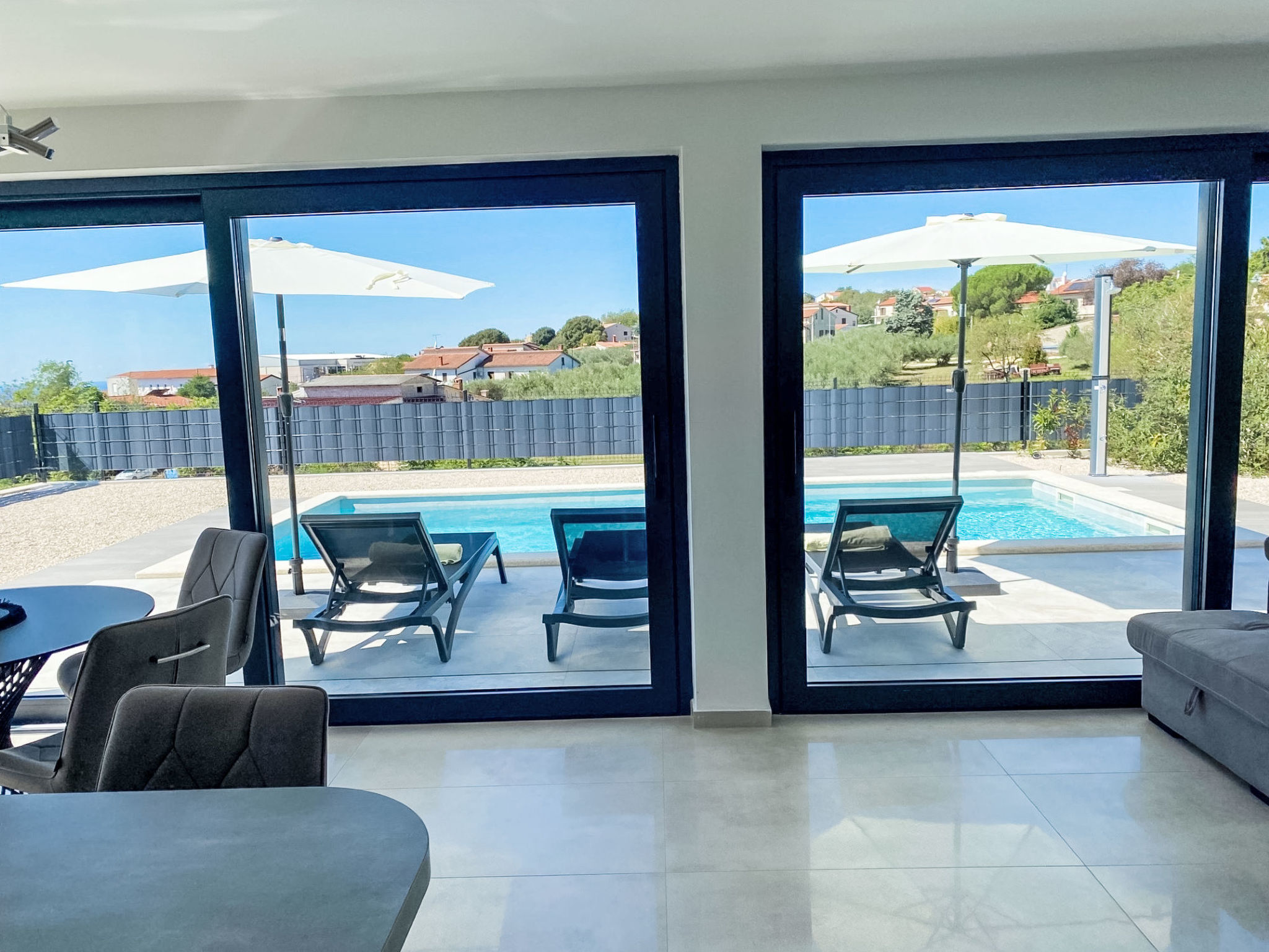 Felice 2 - Buiten