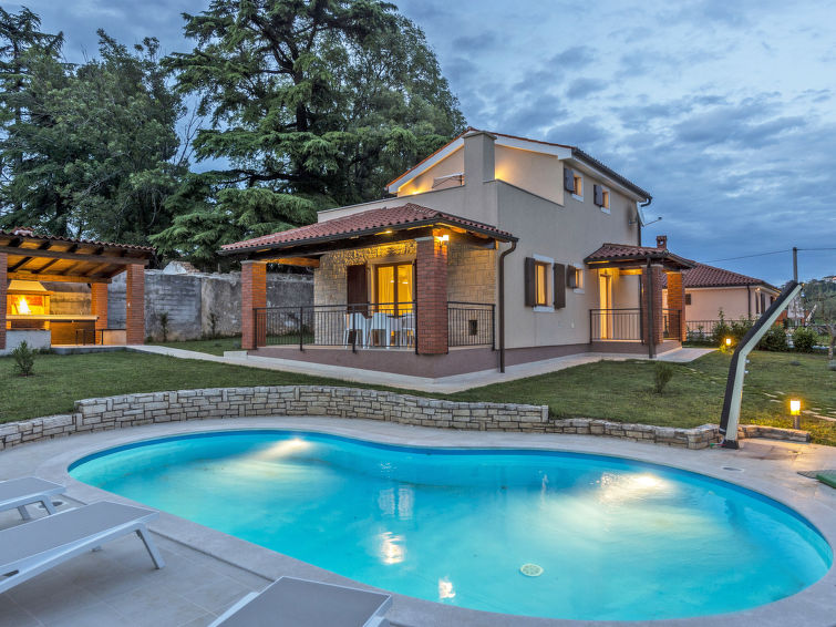 Vrijstaand vakantiehuis Orhidea met privézwembad in Višnjan in Poreč/Višnjan