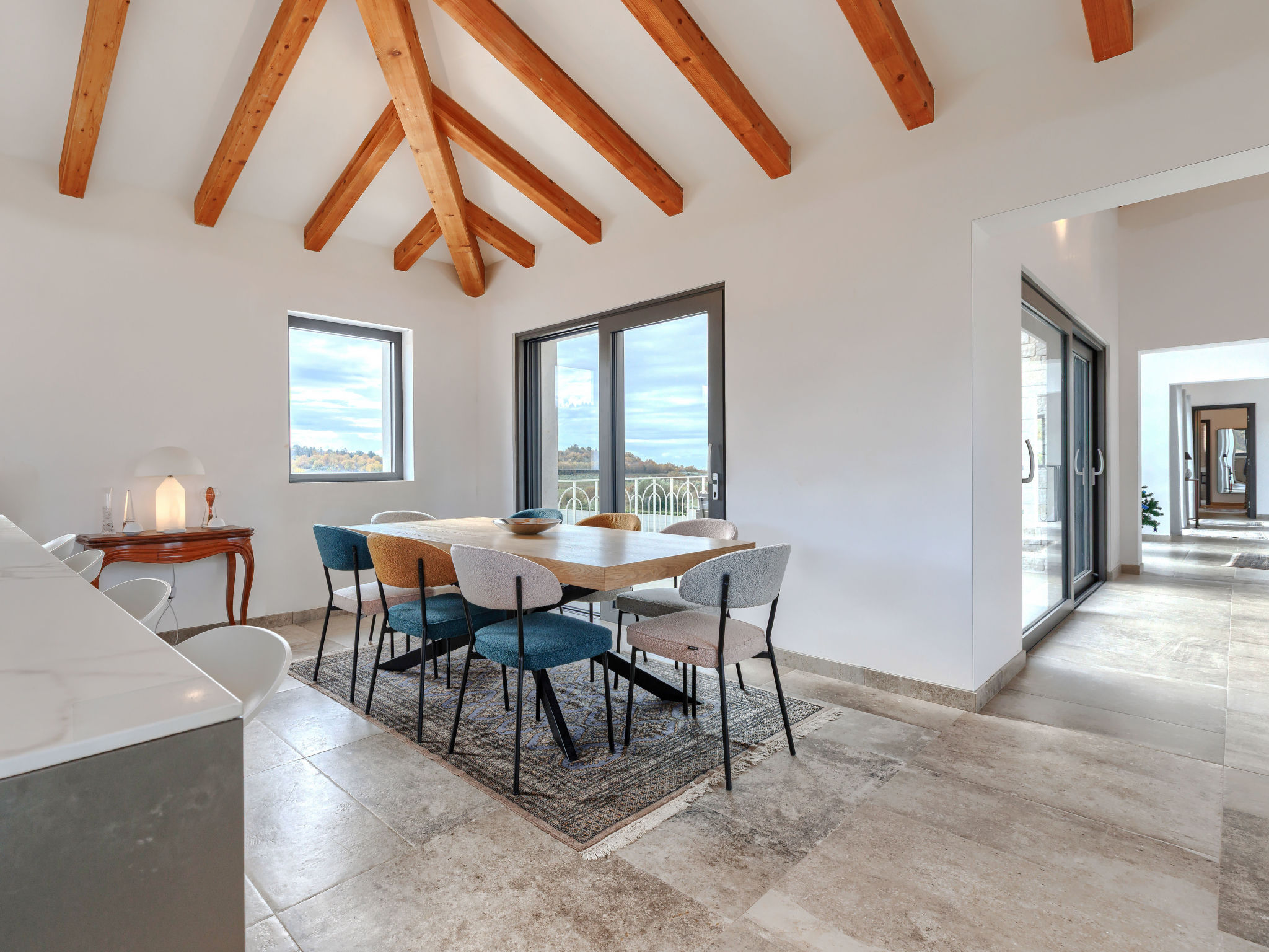 Maison Paradis-Inside