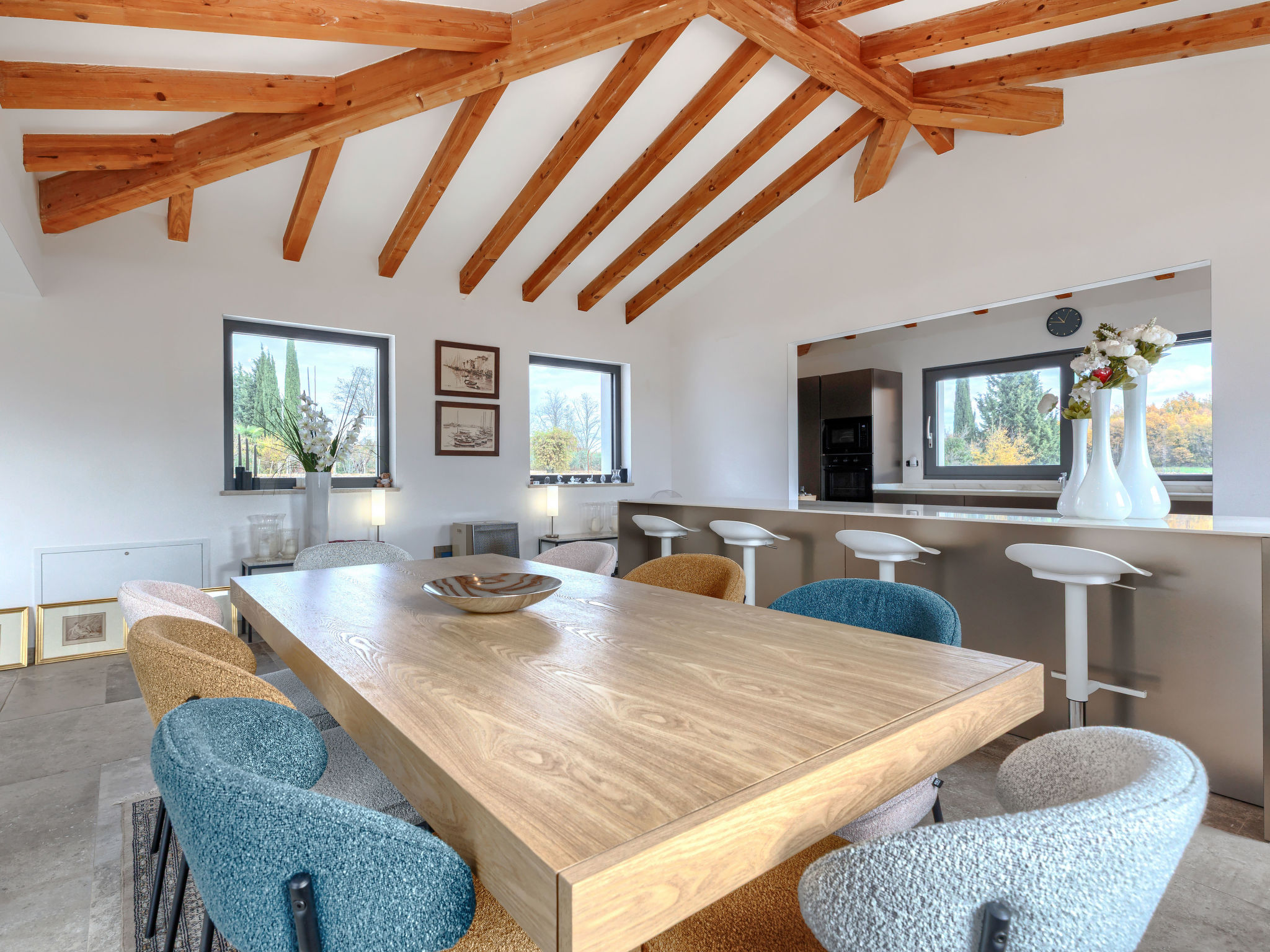 Maison Paradis-Inside