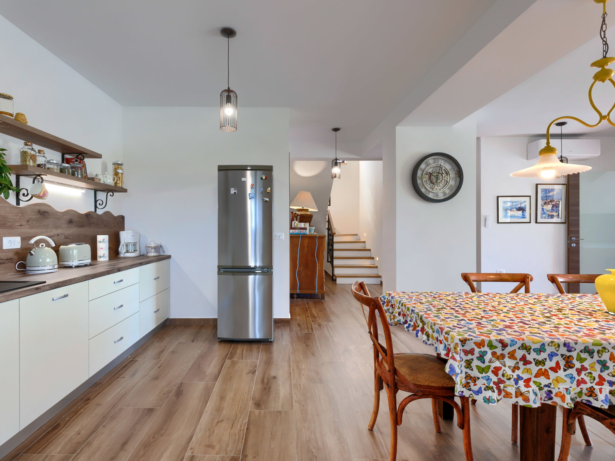 Maison Gasparini – Cuisine et coin repas, photo 8 sur 45