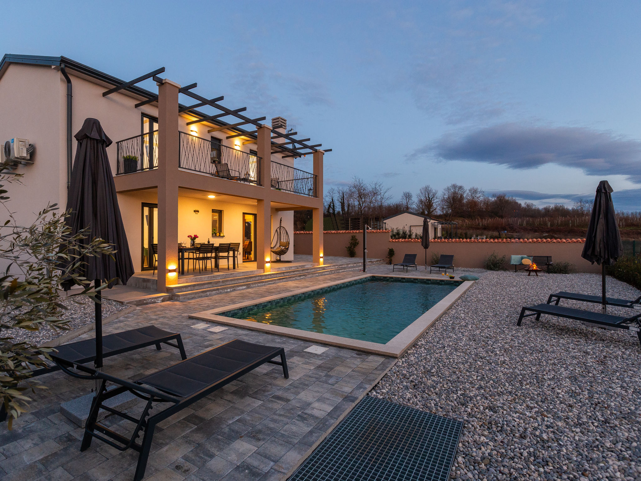 Villa Lumine Divina - Draußen