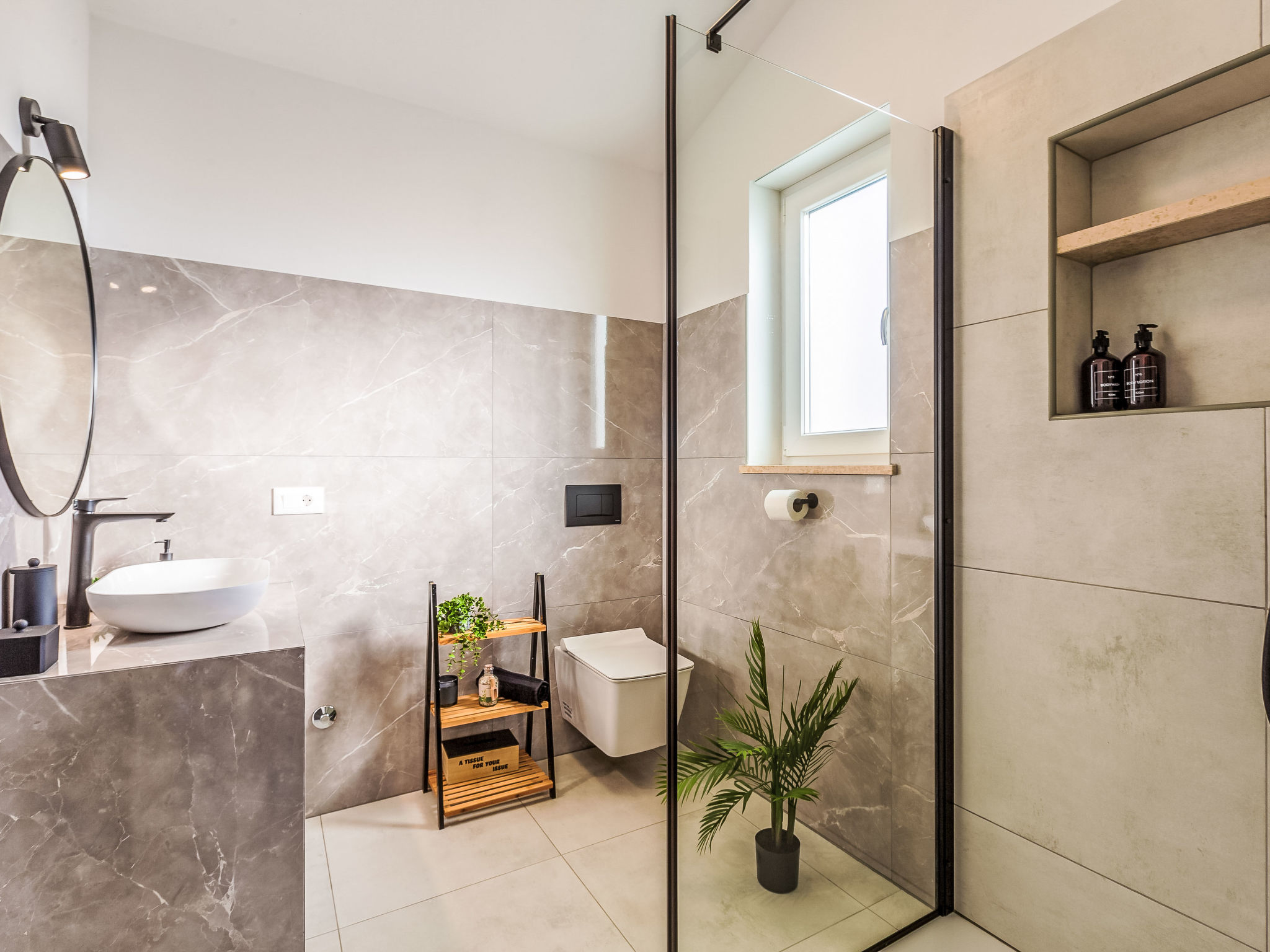 Villa Lumine Divina - Drinnen