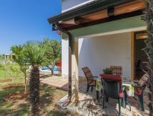 Knusse vakantiewoning Ana nabij Poreč met gedeeld zwembad en tuin - thumbnail 4