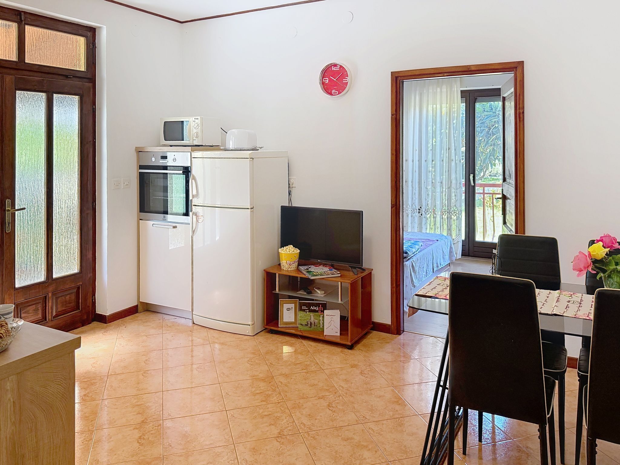 Knusse vakantiewoning Ana nabij Poreč met gedeeld zwembad en tuin - foto 10