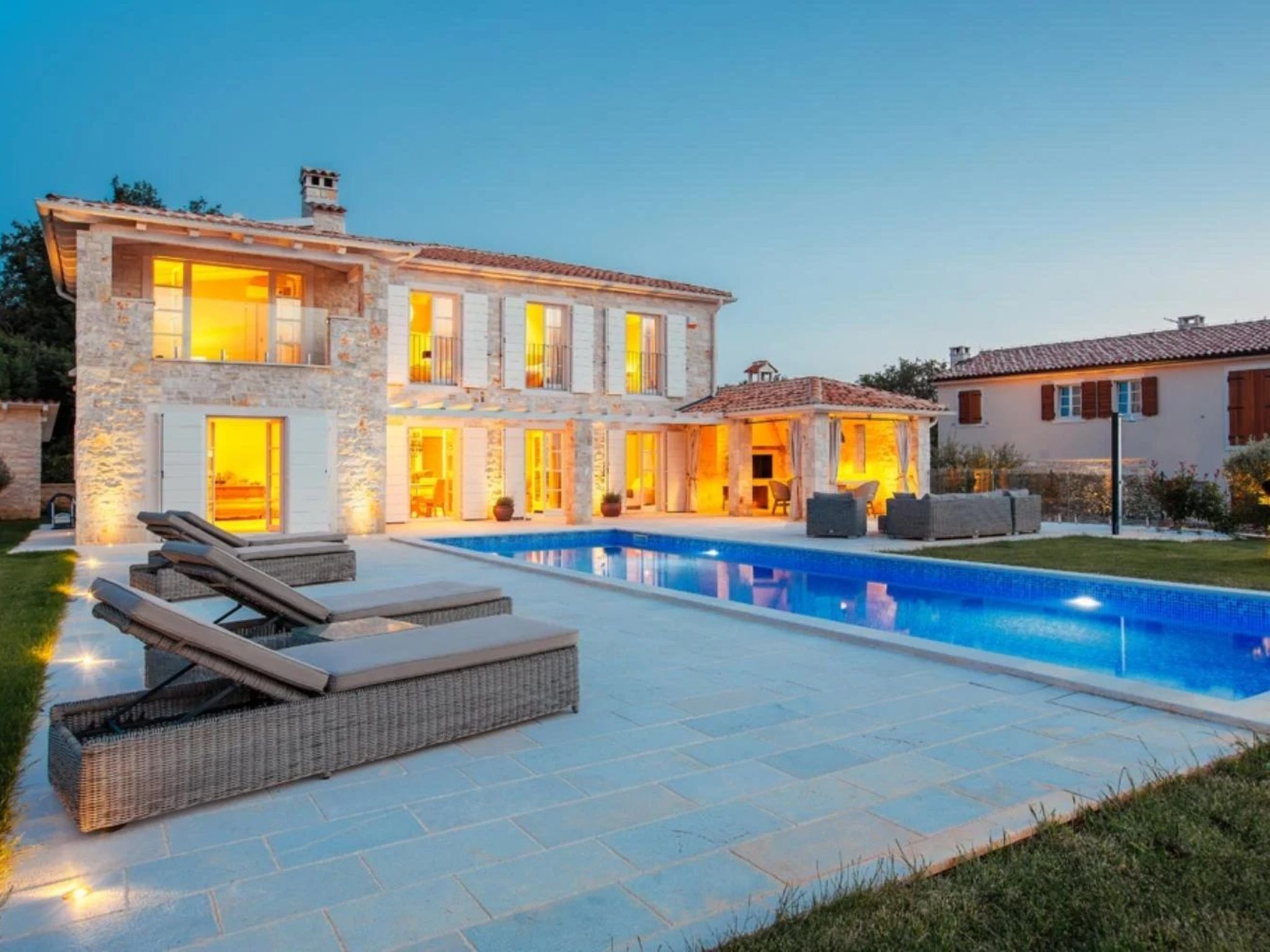 Villa Arabela mit 4 Schlafzimmern, in der Nähe von Porec-Binnen