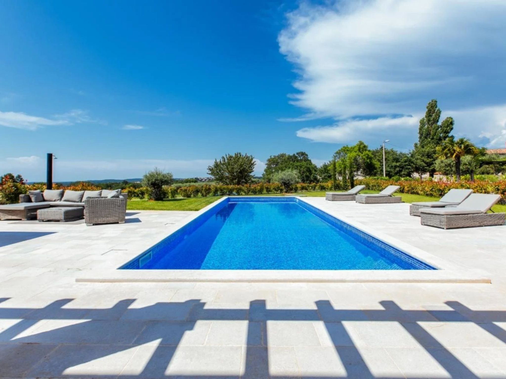 Villa Arabela mit 4 Schlafzimmern, in der Nähe von Porec-Binnen