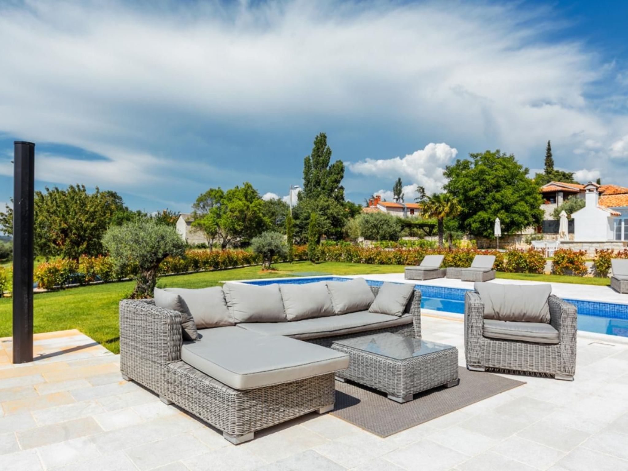 Villa Arabela mit 4 Schlafzimmern, in der Nähe von Porec-Binnen