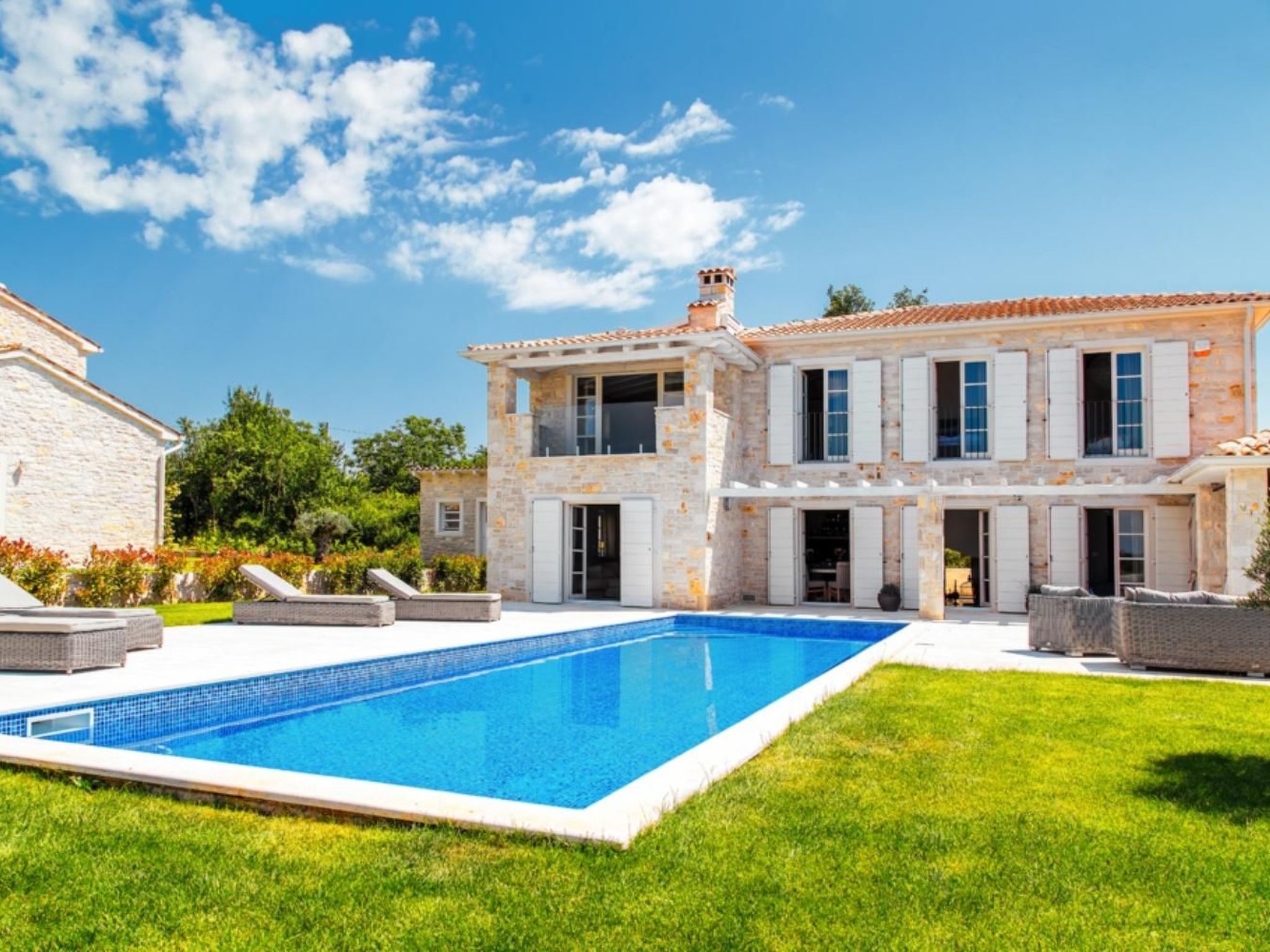 Villa Arabela mit 4 Schlafzimmern, in der Nähe von Porec-Binnen