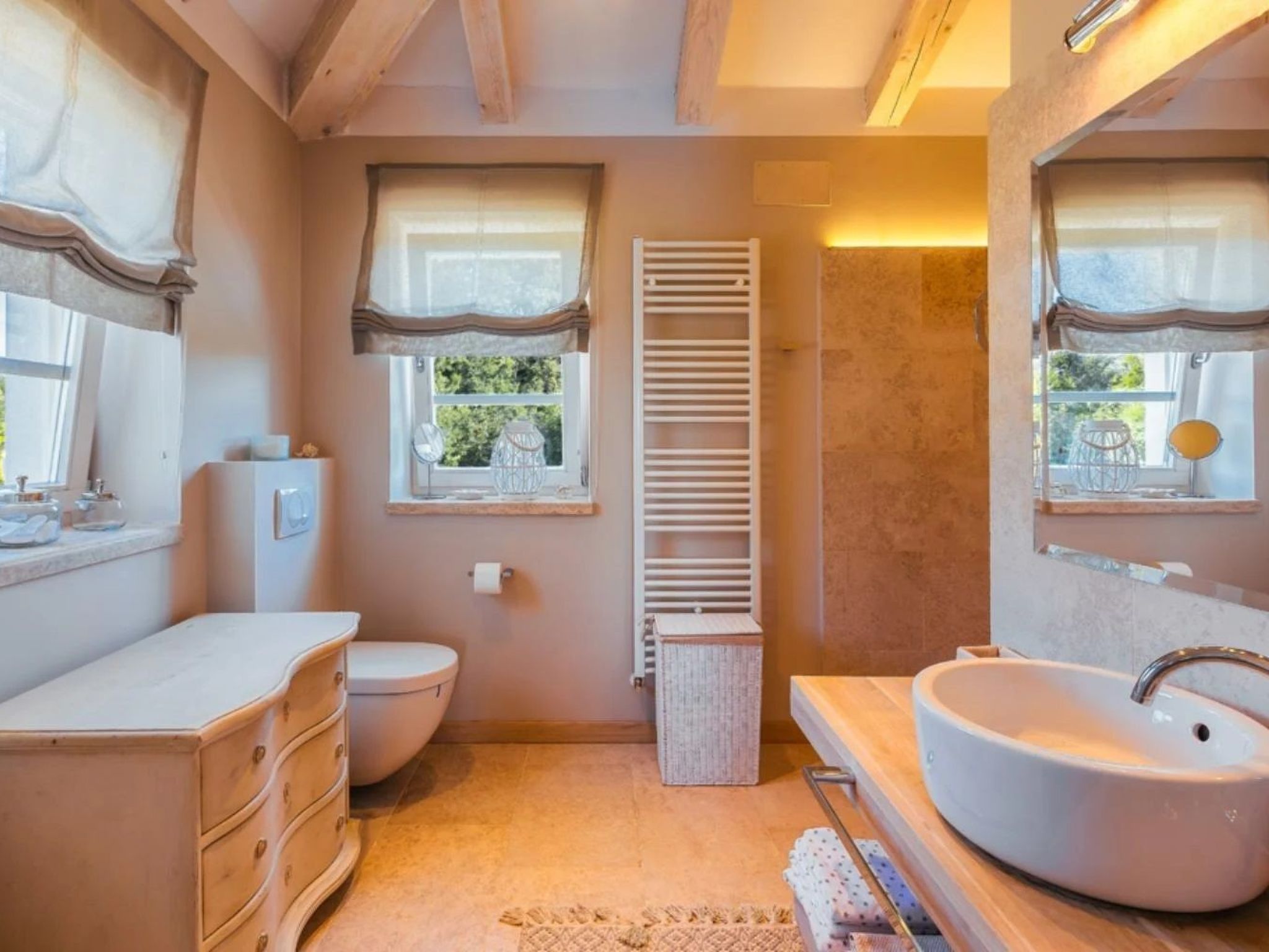 Villa Arabela mit 4 Schlafzimmern, in der Nähe von Porec-Binnen