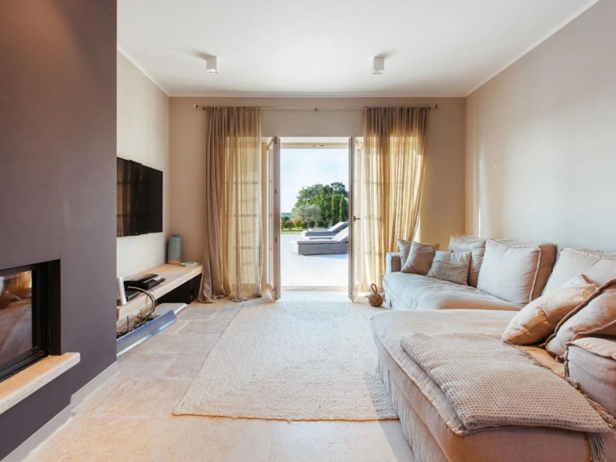 Villa Arabela mit 4 Schlafzimmern, in der Nähe von Porec-Binnen