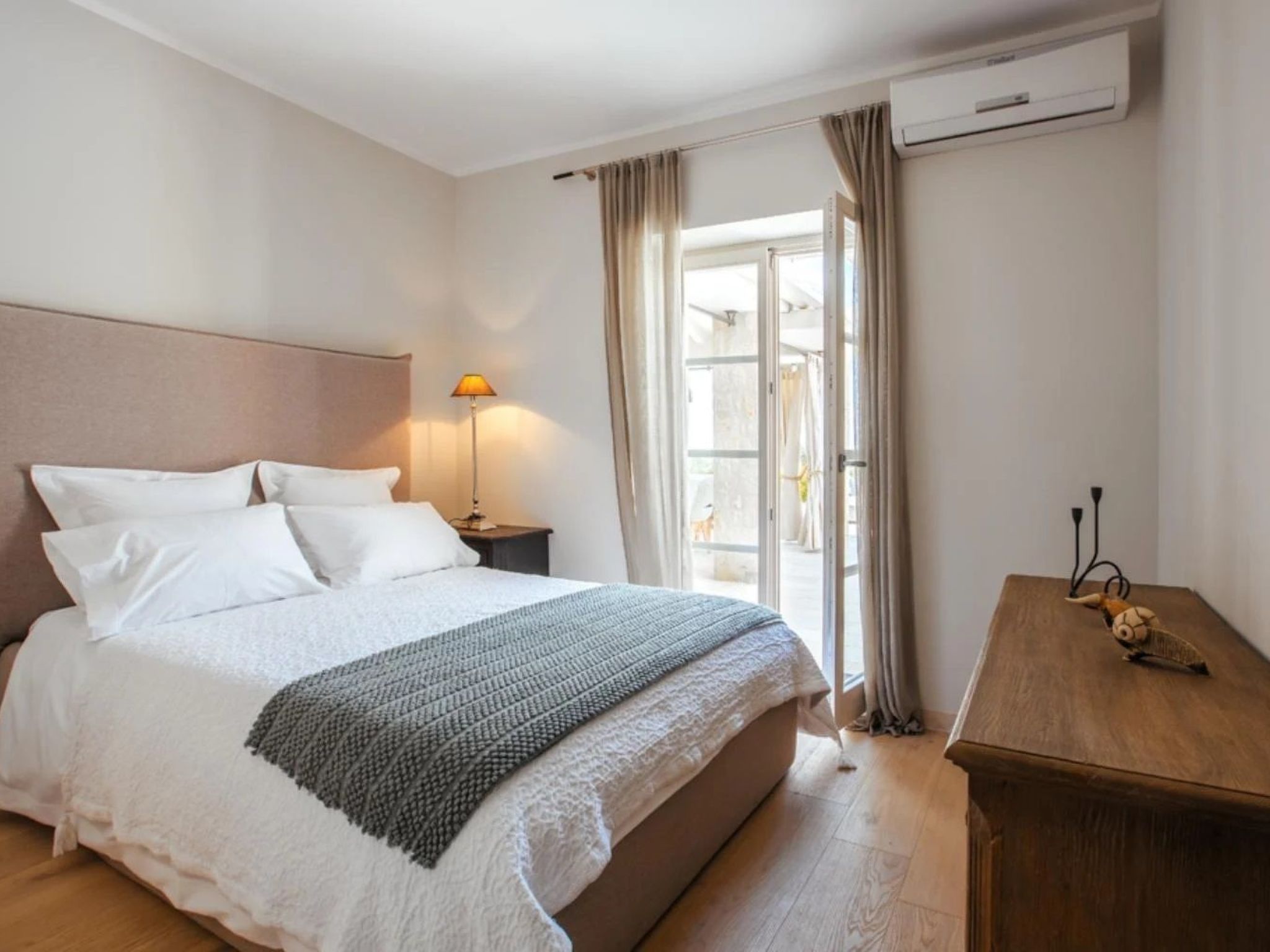 Villa Arabela mit 4 Schlafzimmern, in der Nähe von Porec-Binnen