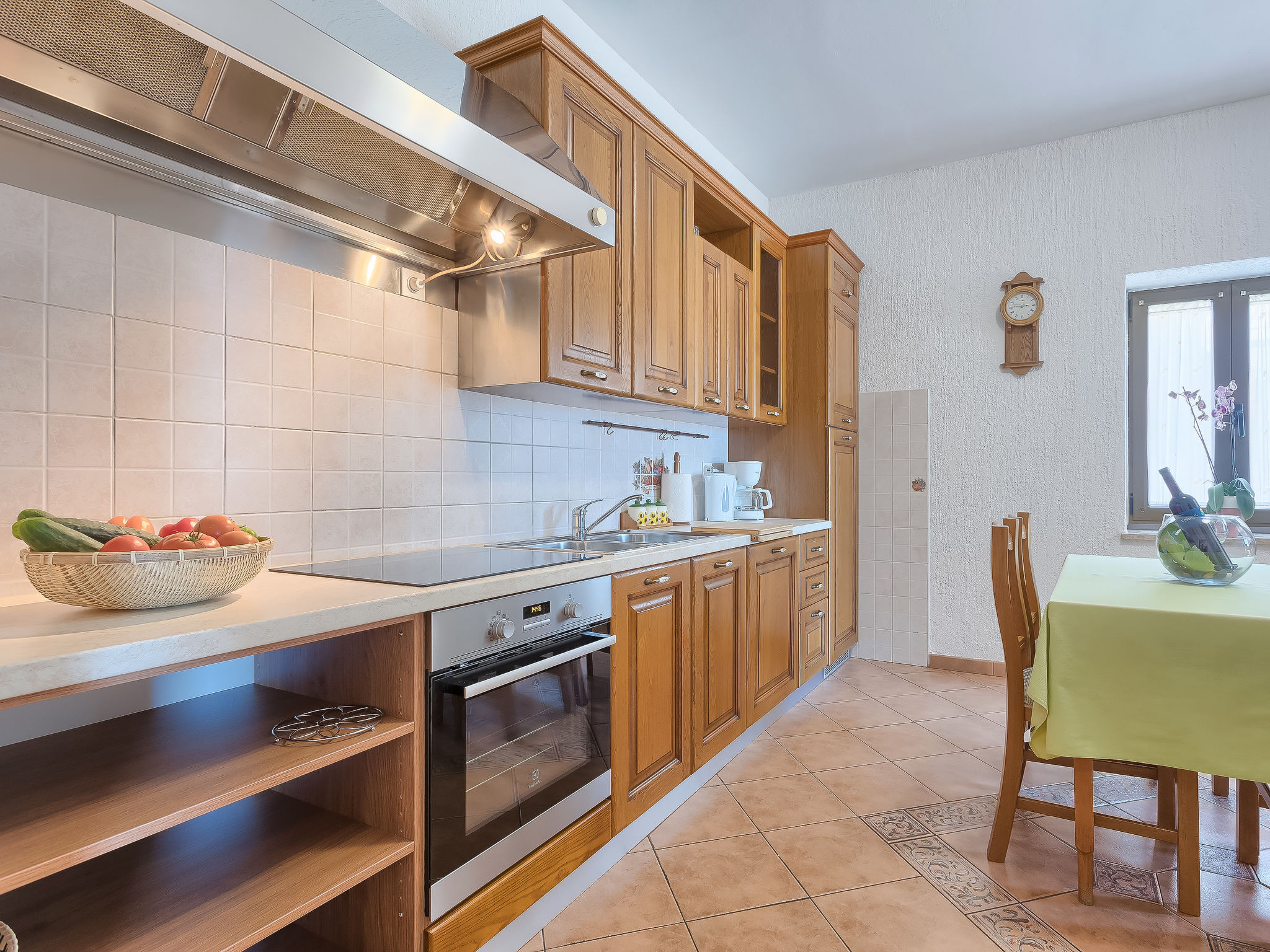 Maison Blog 2 – Cuisine et coin repas, photo 15 sur 32