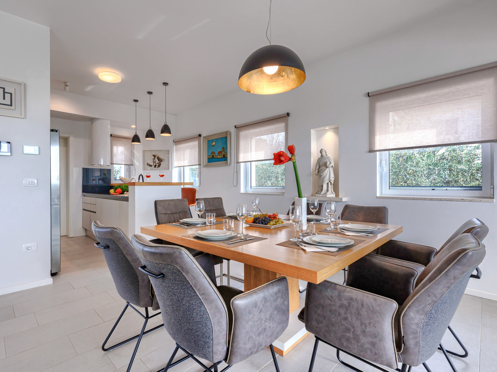 Kitchen / Dining Room