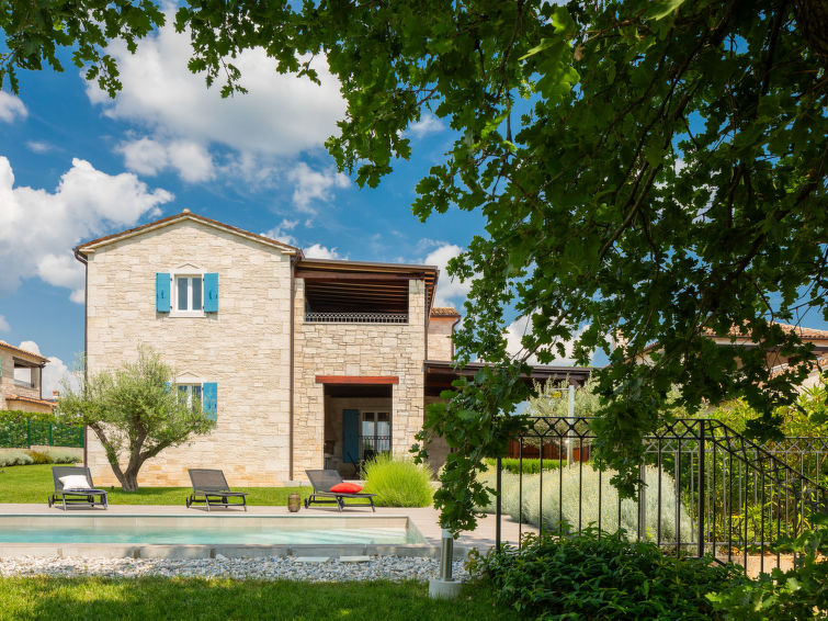 8-persoons vakantiehuis Villa Grando II met verwarmd privézwembad in Poreč/Sv. Lovreč