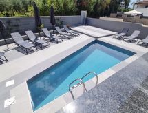 Villa "Val 21" mit Pool, Fitness und Sauna