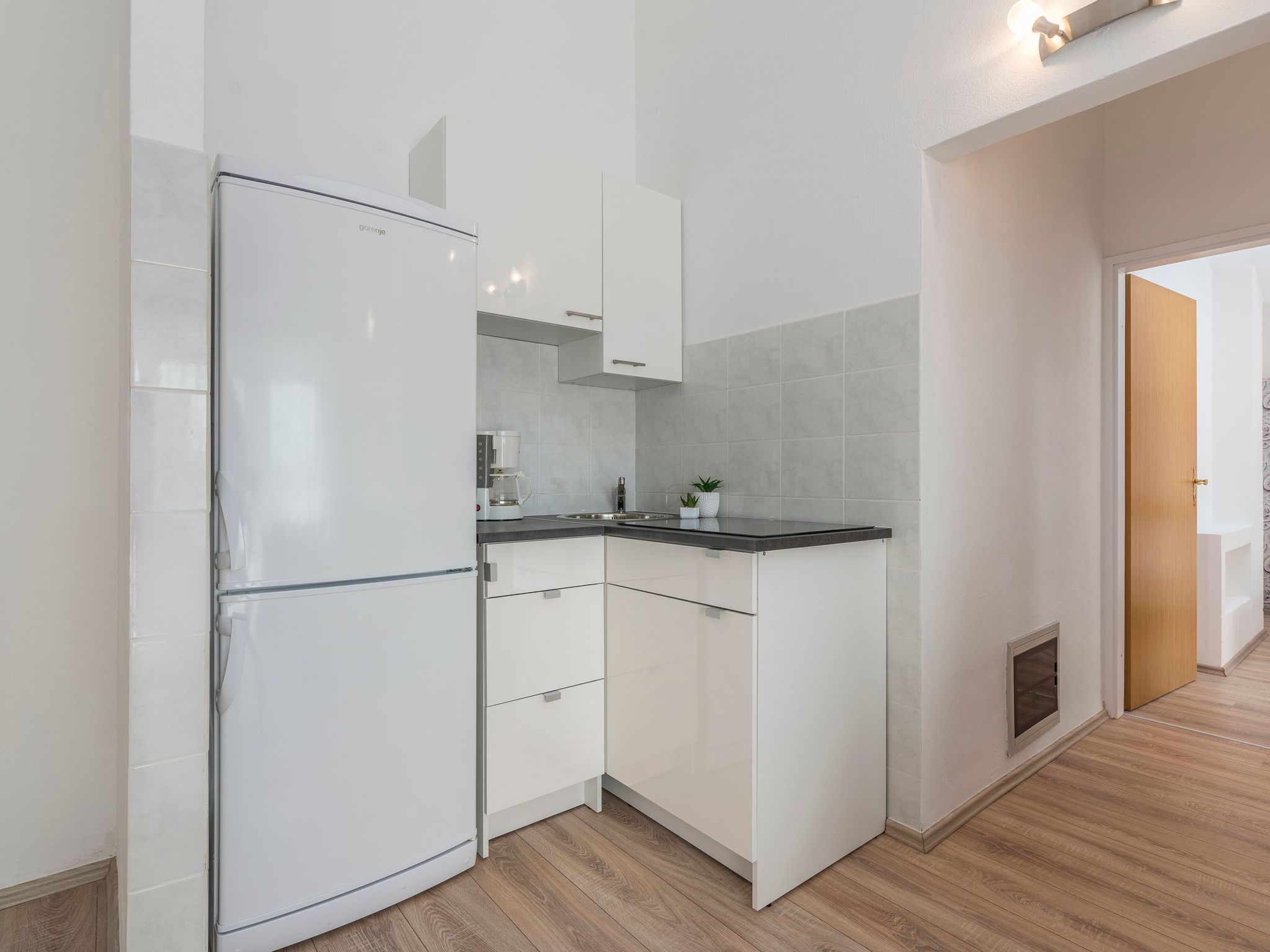 Gemütliches Appartement in Funtana mit Grill-Drinnen